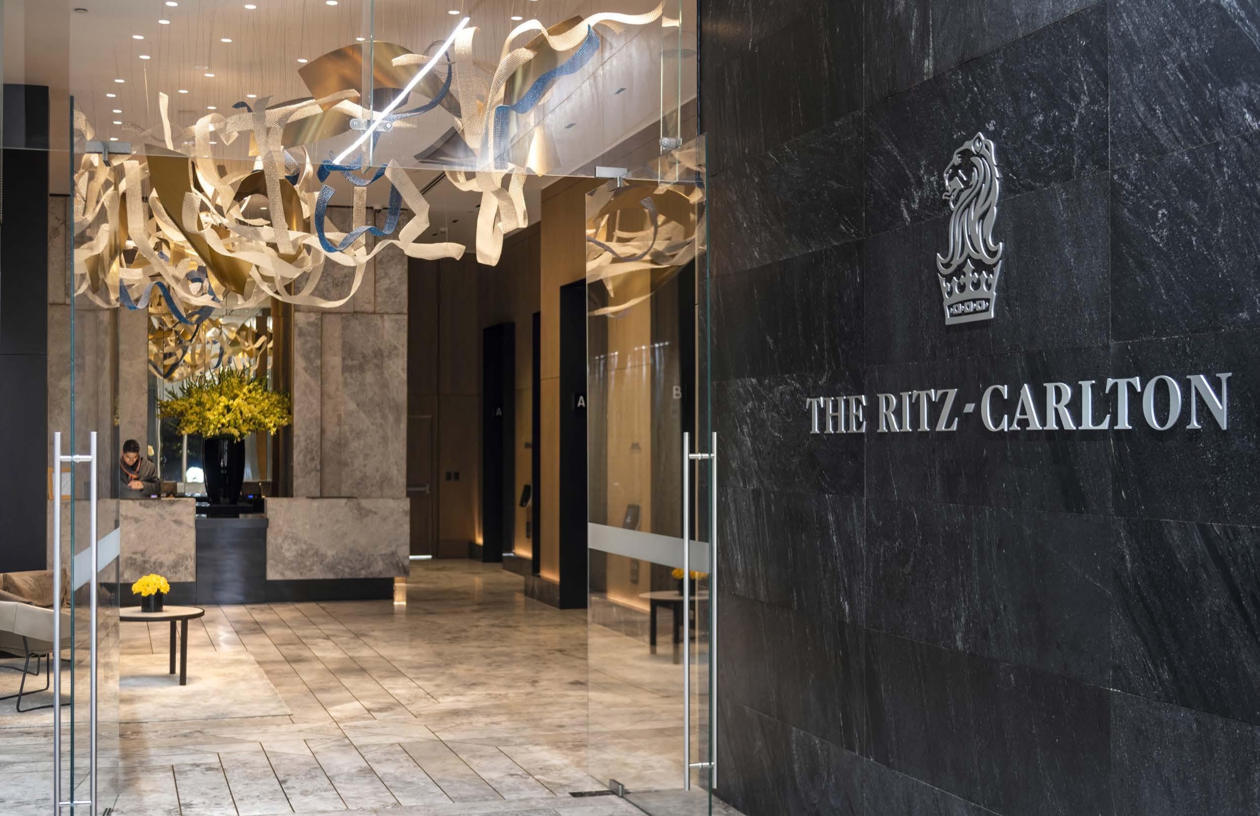 Sistemas de iluminación en hotel The Ritz Carlton