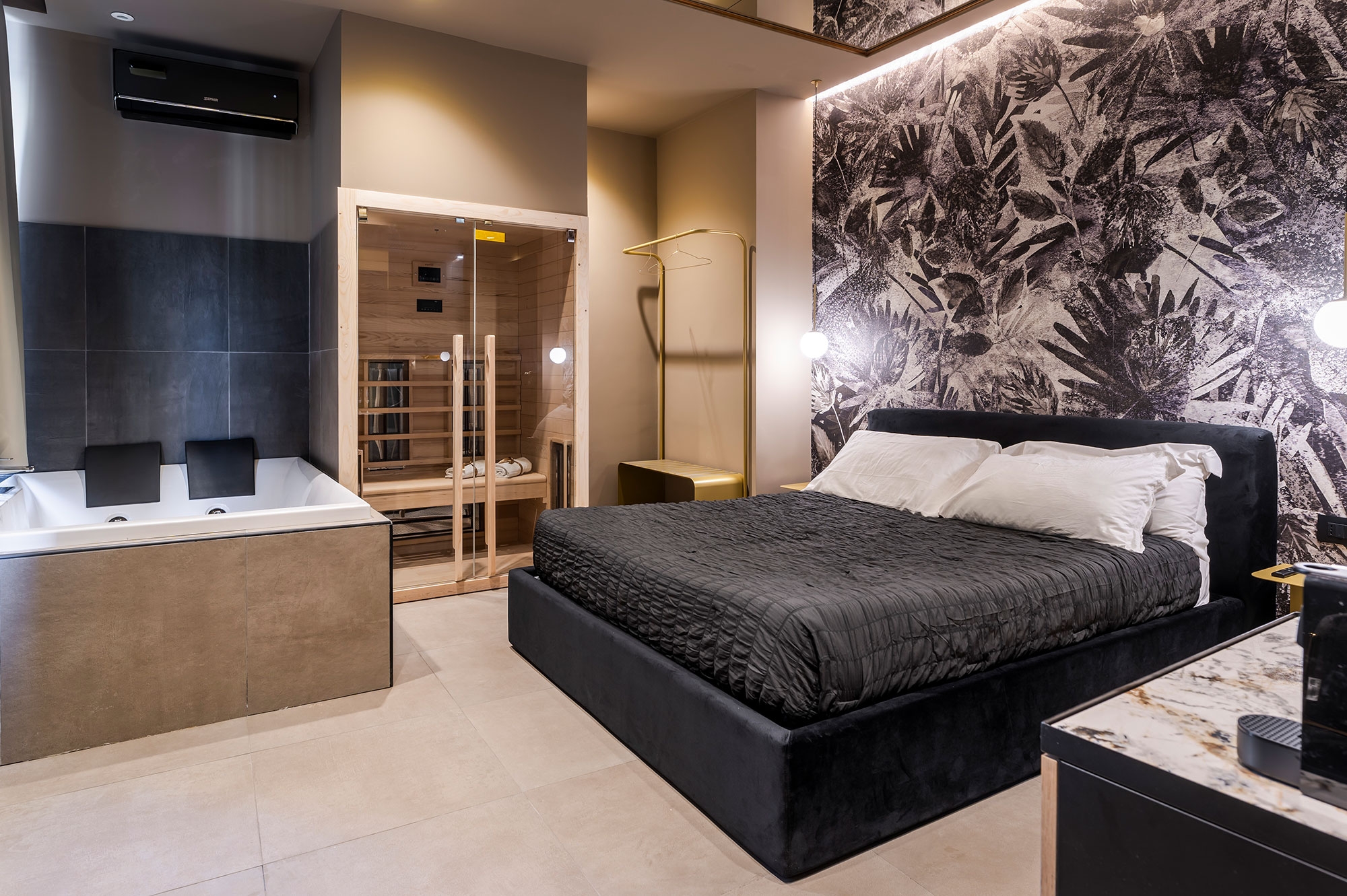 Wallpaper and Panels in Gold Suite & SPA