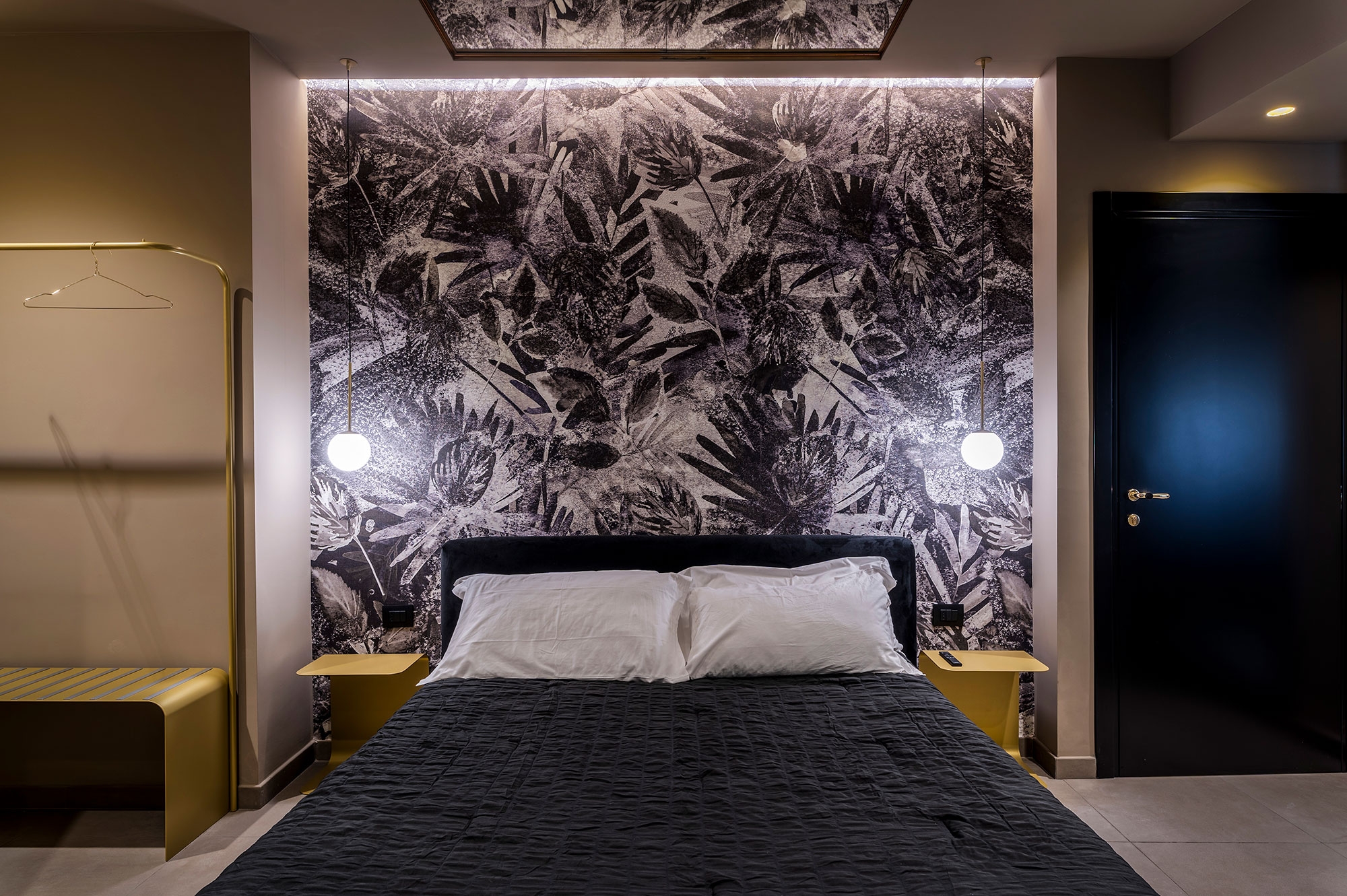 Wallpaper and Panels in Gold Suite & SPA