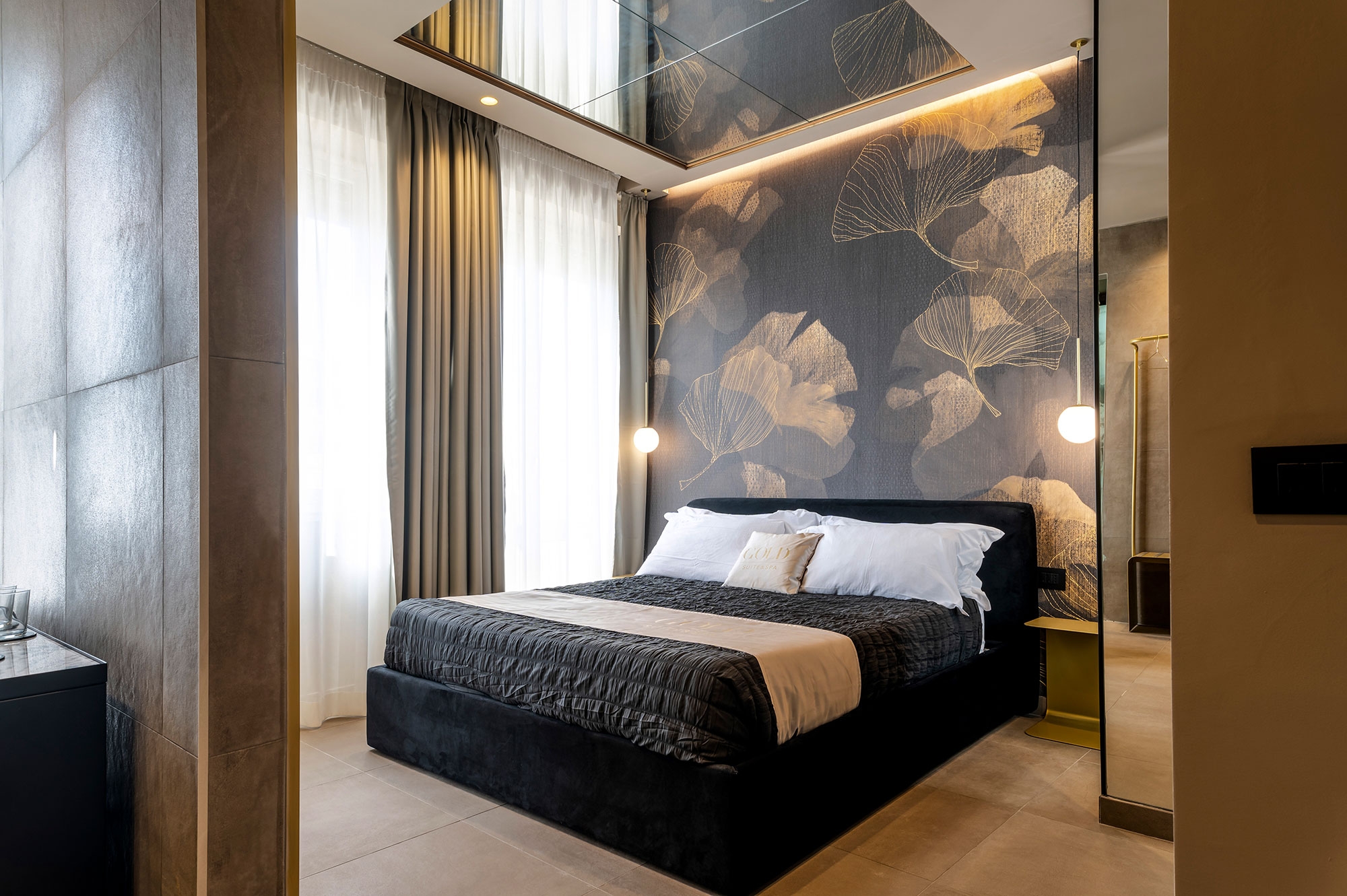 Wallpaper and Panels in Gold Suite & SPA