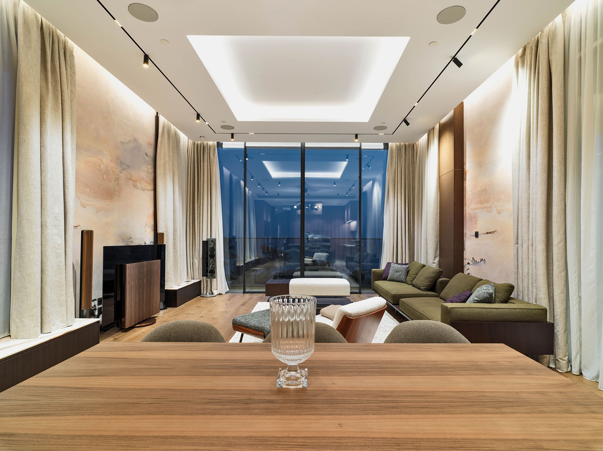 Wallpapers and Panels in Seafront Duplex