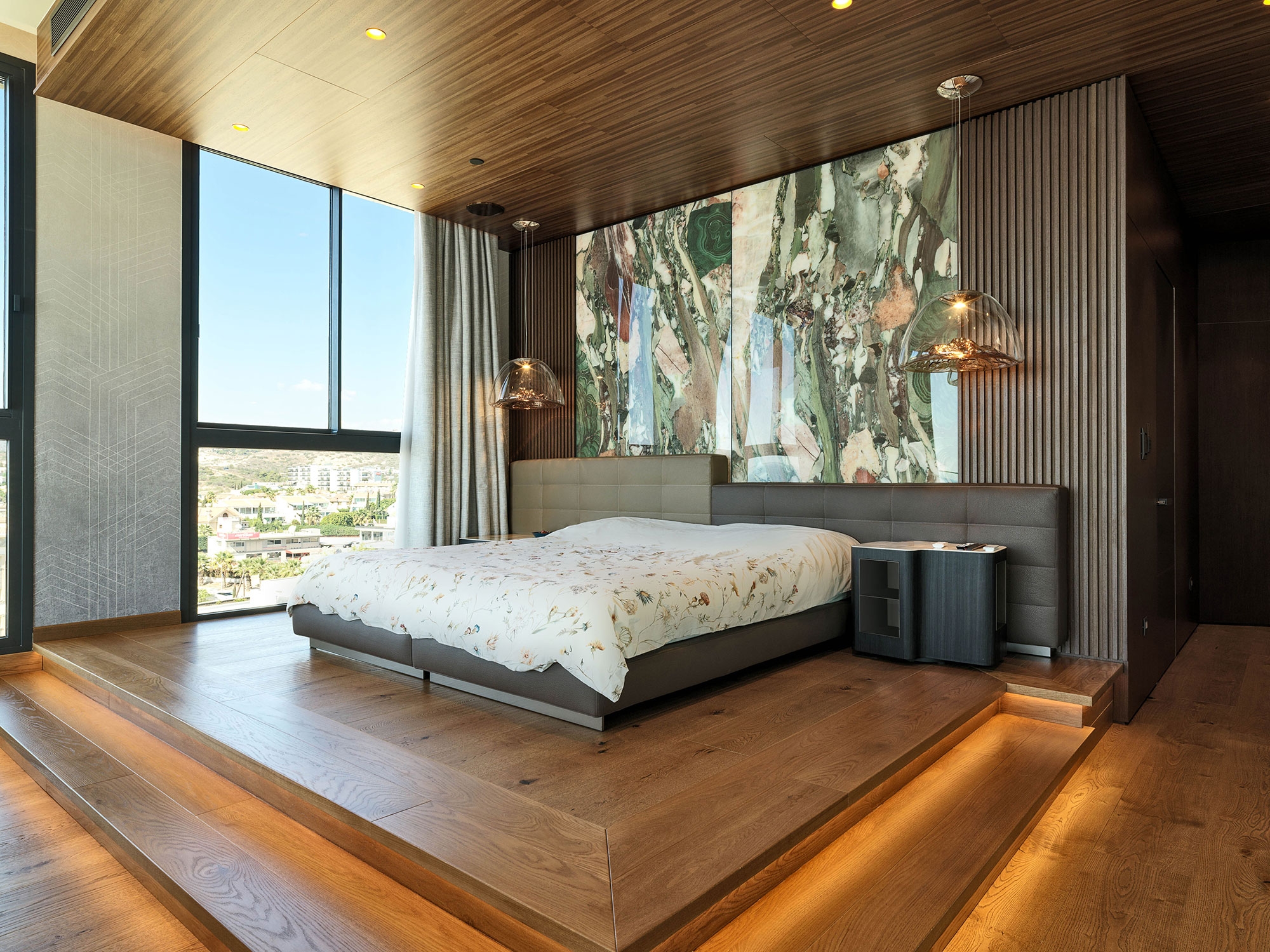 Wallpapers and Panels in Seafront Duplex