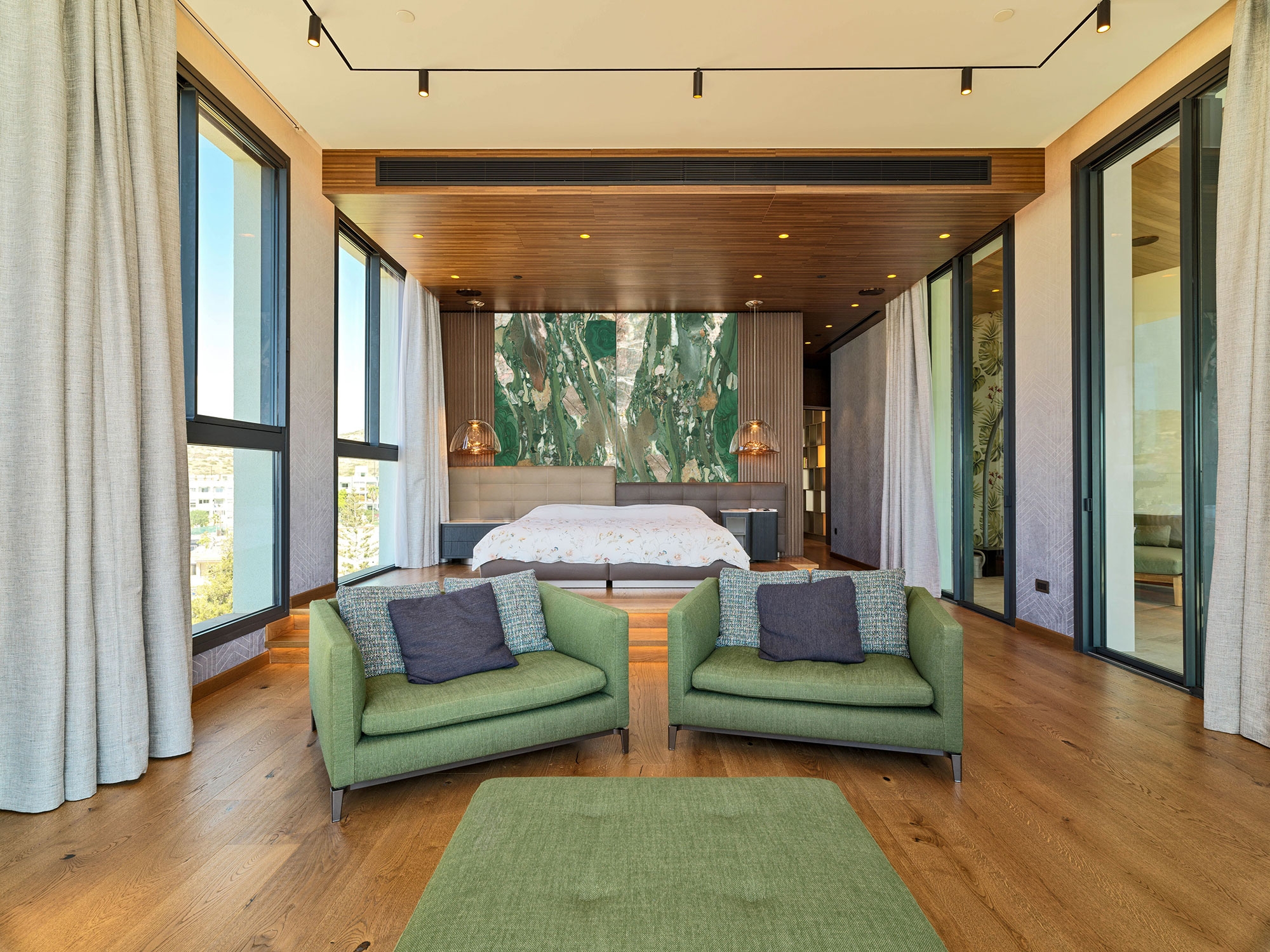 Wallpapers and Panels in Seafront Duplex