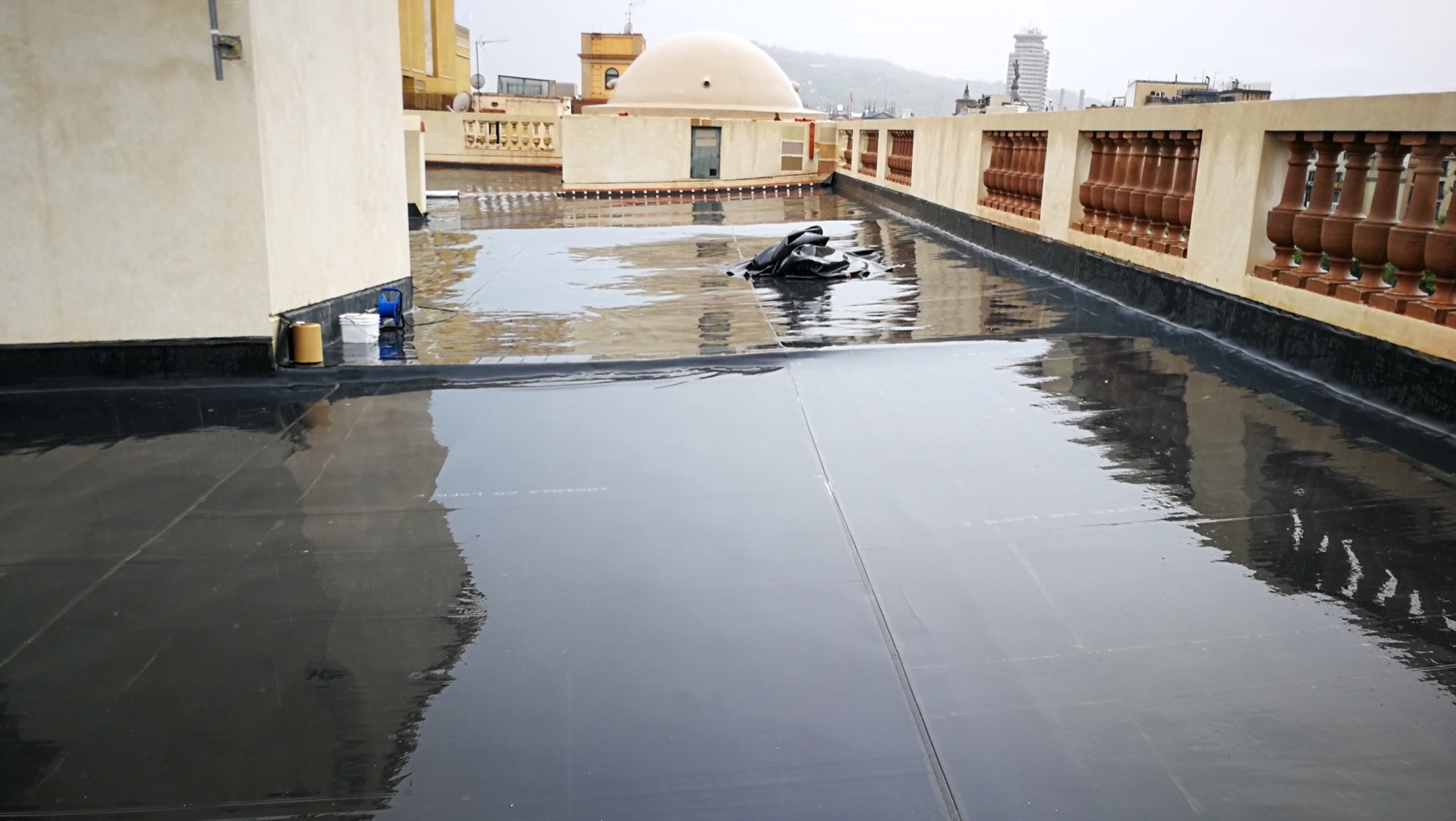 EPDM Roofing Membrane on Spanish Urban Garden