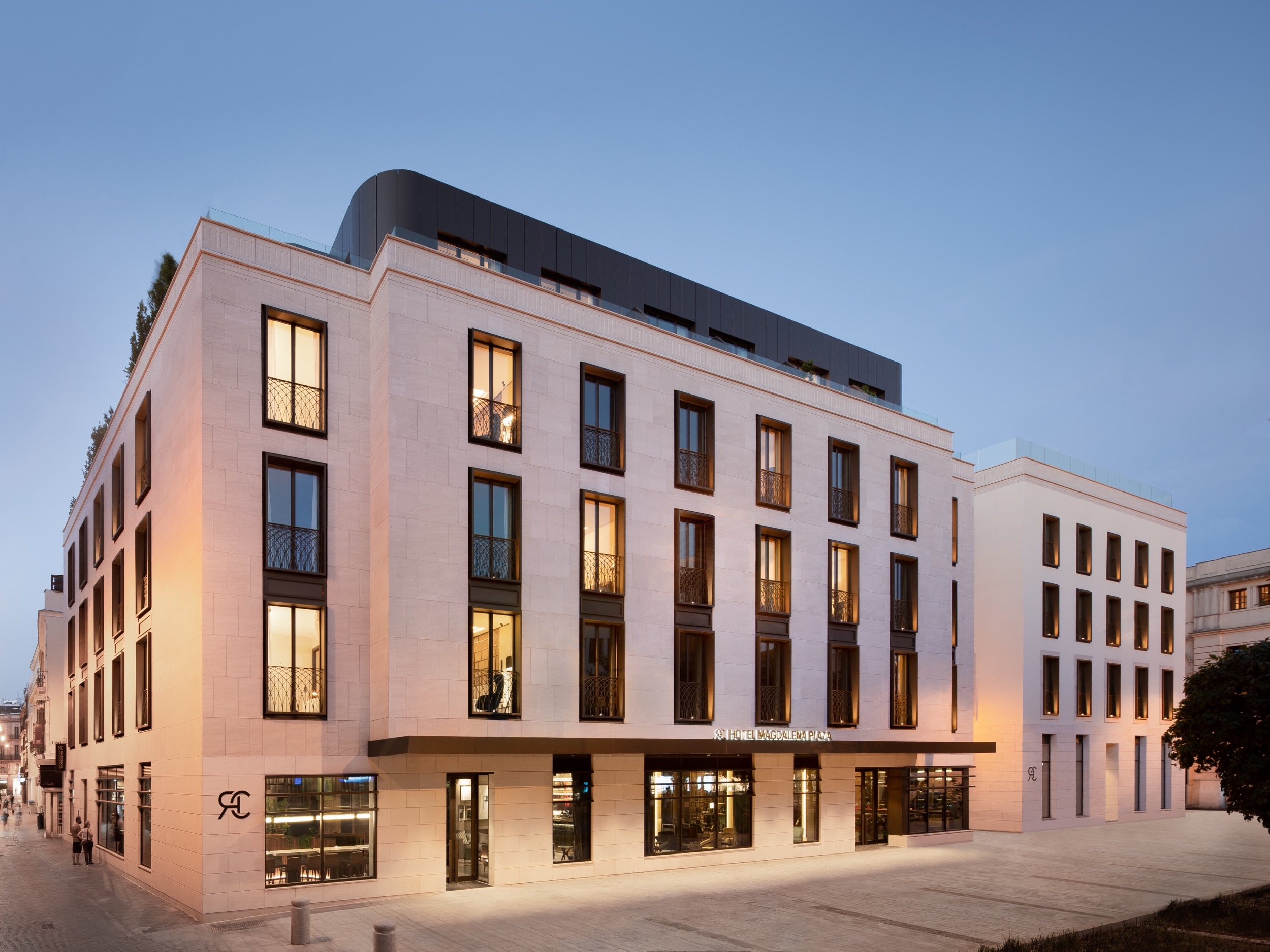 Windows and Doors in Hotel Radisson Col­lection