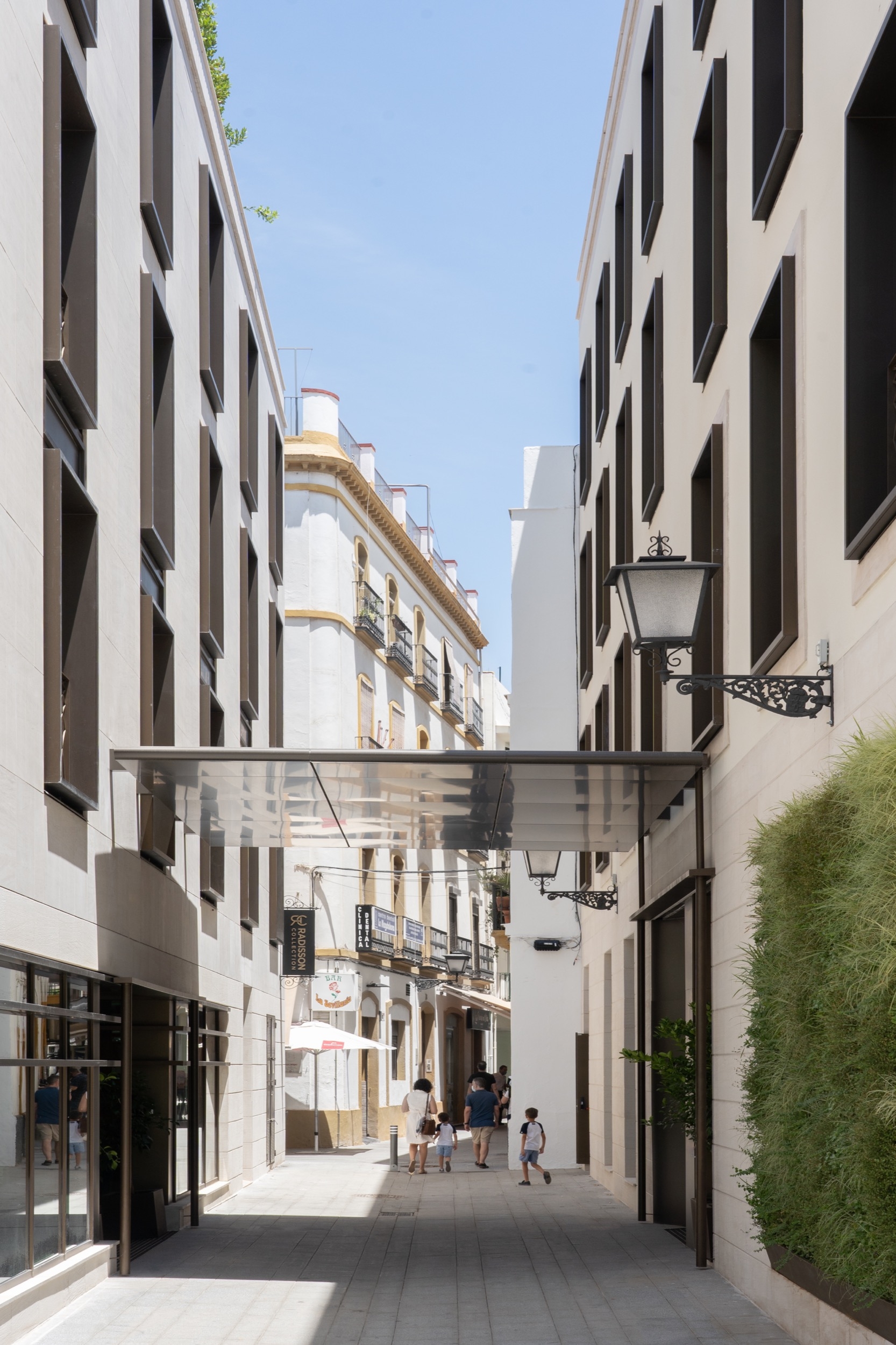 Windows and Doors in Hotel Radisson Col­lection