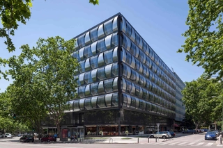 Glass Rainscreen - StoVentec from Sto