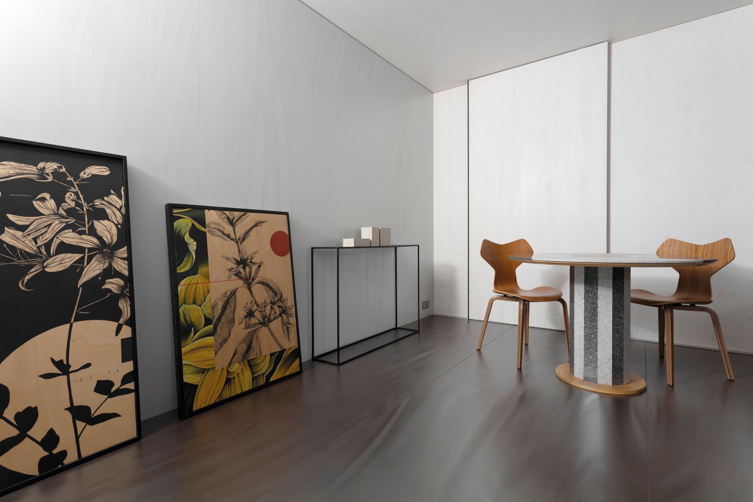 Ceramic Cladding in Showroom