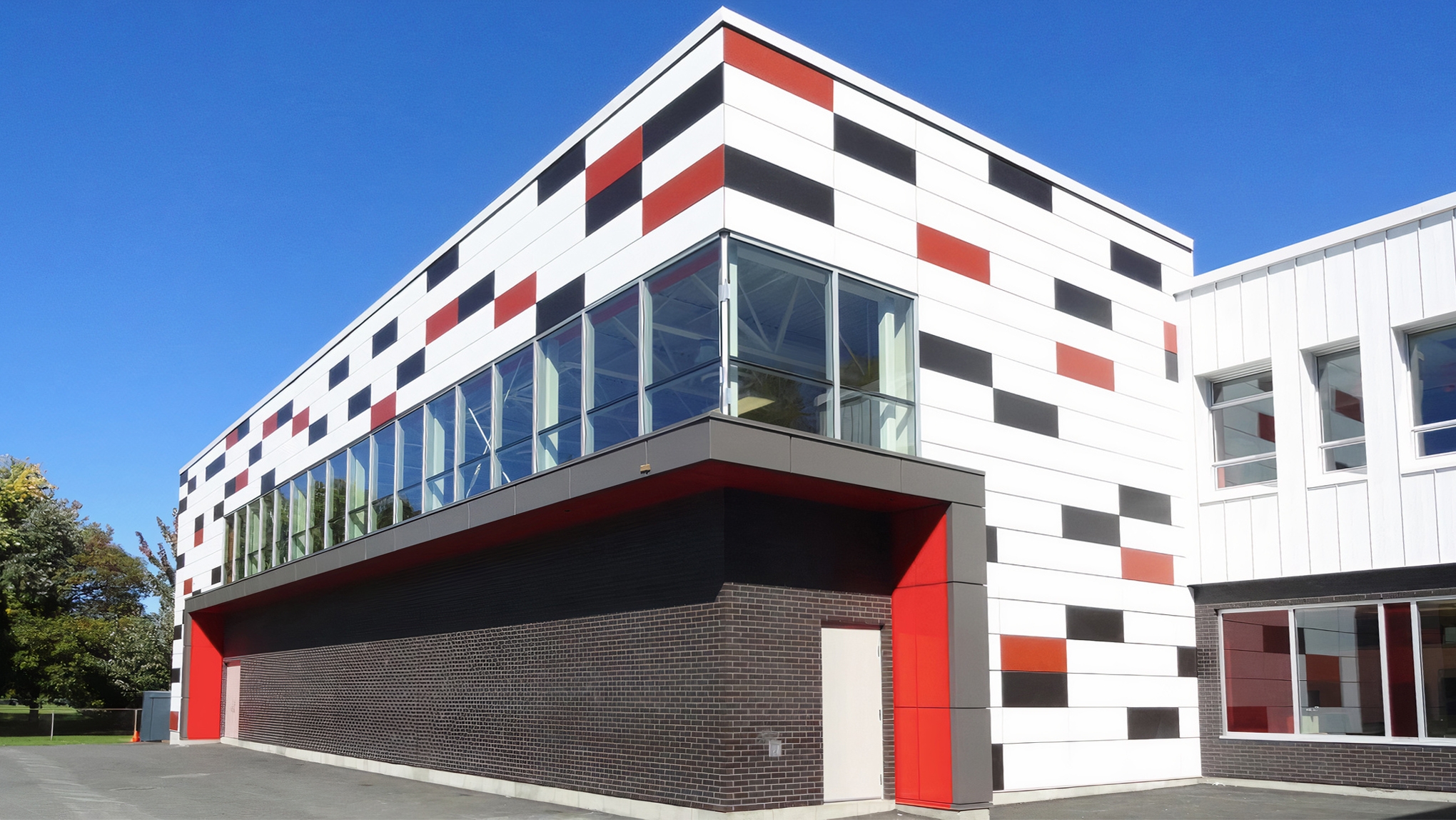 Rainscreen Cladding in École Enfants du Monde