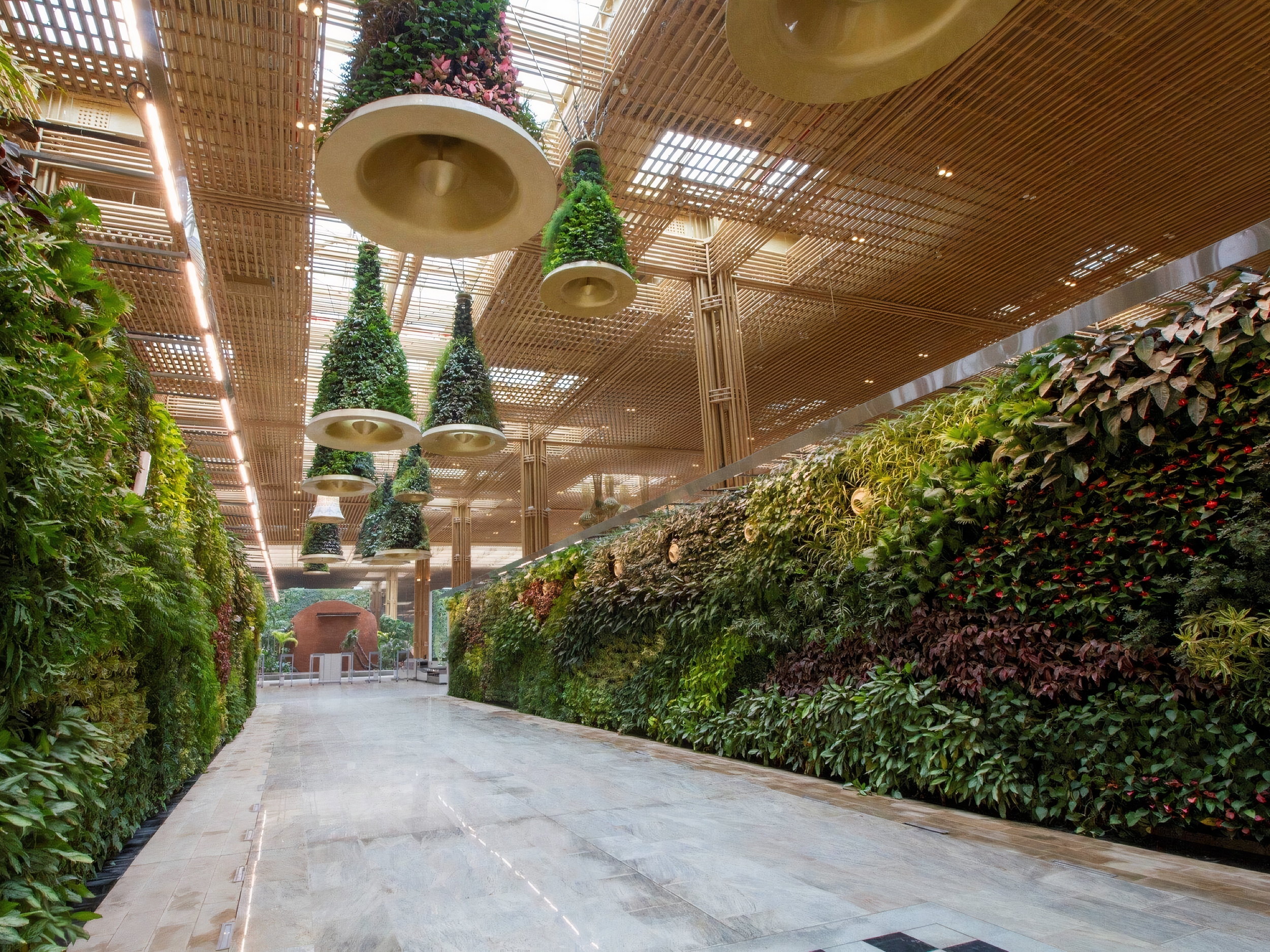 Indoor Bamboo Round Beams - Bamboo N-vision