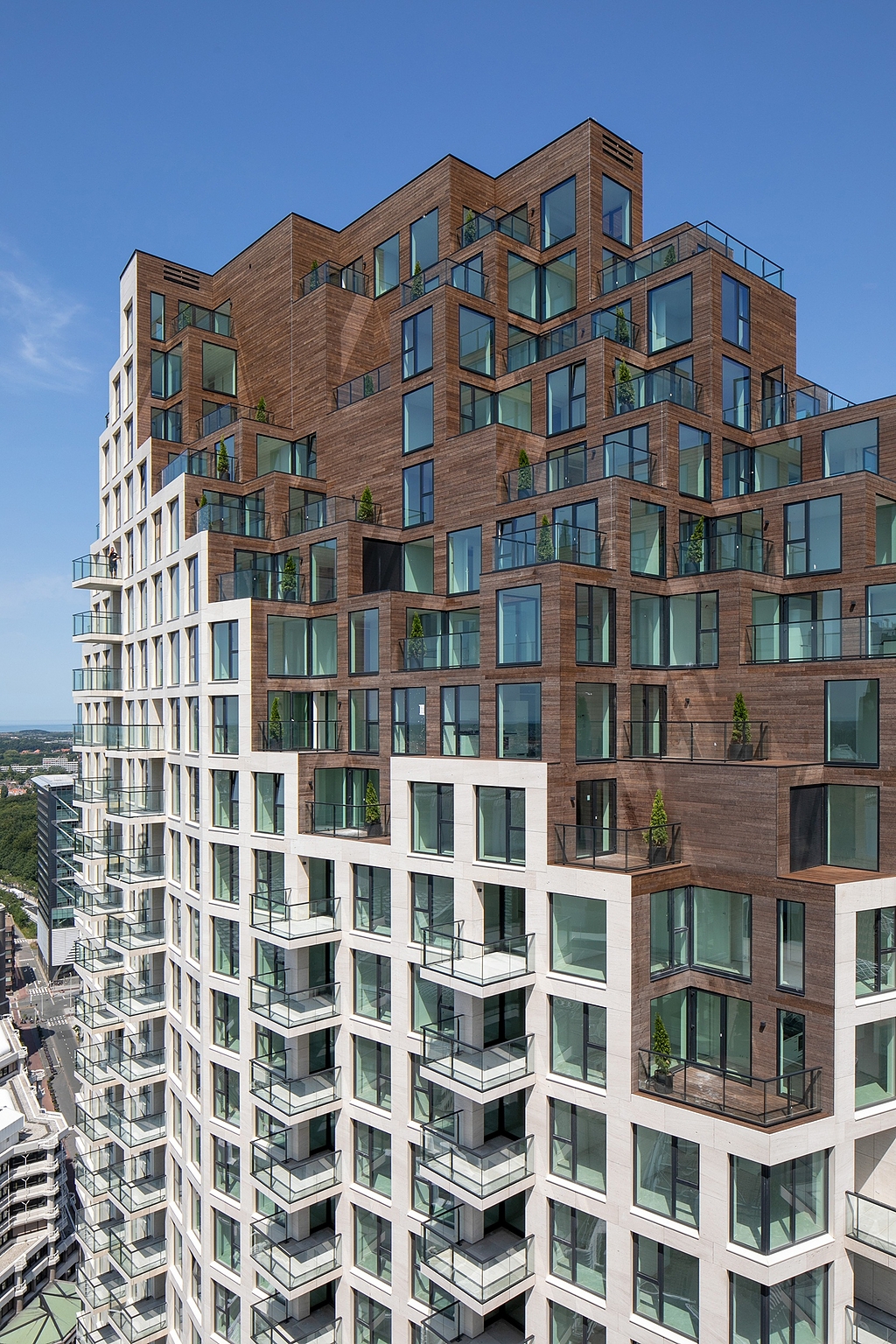 Outdoor Bamboo Cladding Solutions for the Roofs