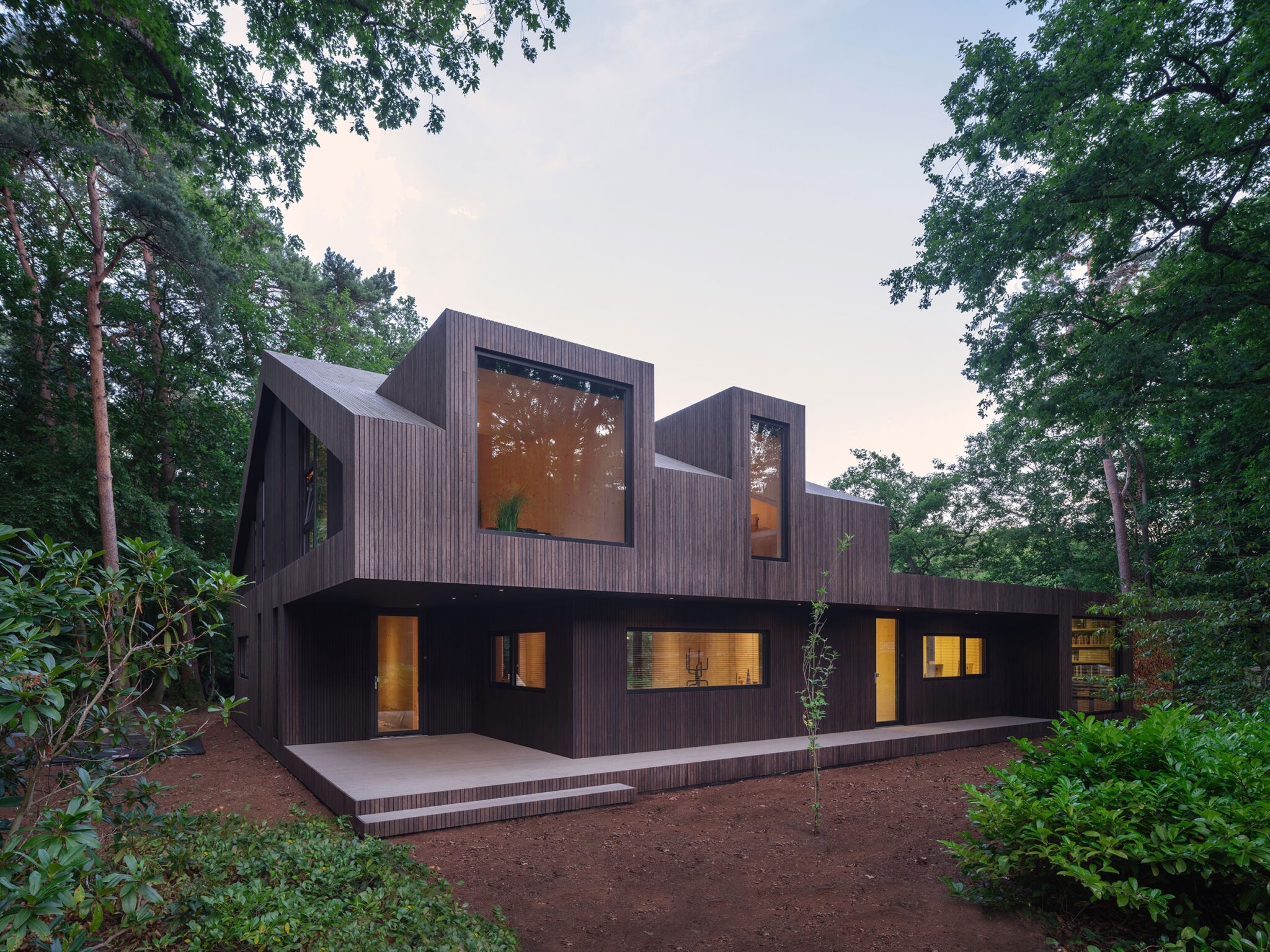 Outdoor Bamboo Cladding Solutions in SPEEHUIS