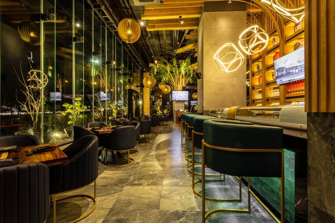 Revestimientos porcelánicos en el restaurante Ozú