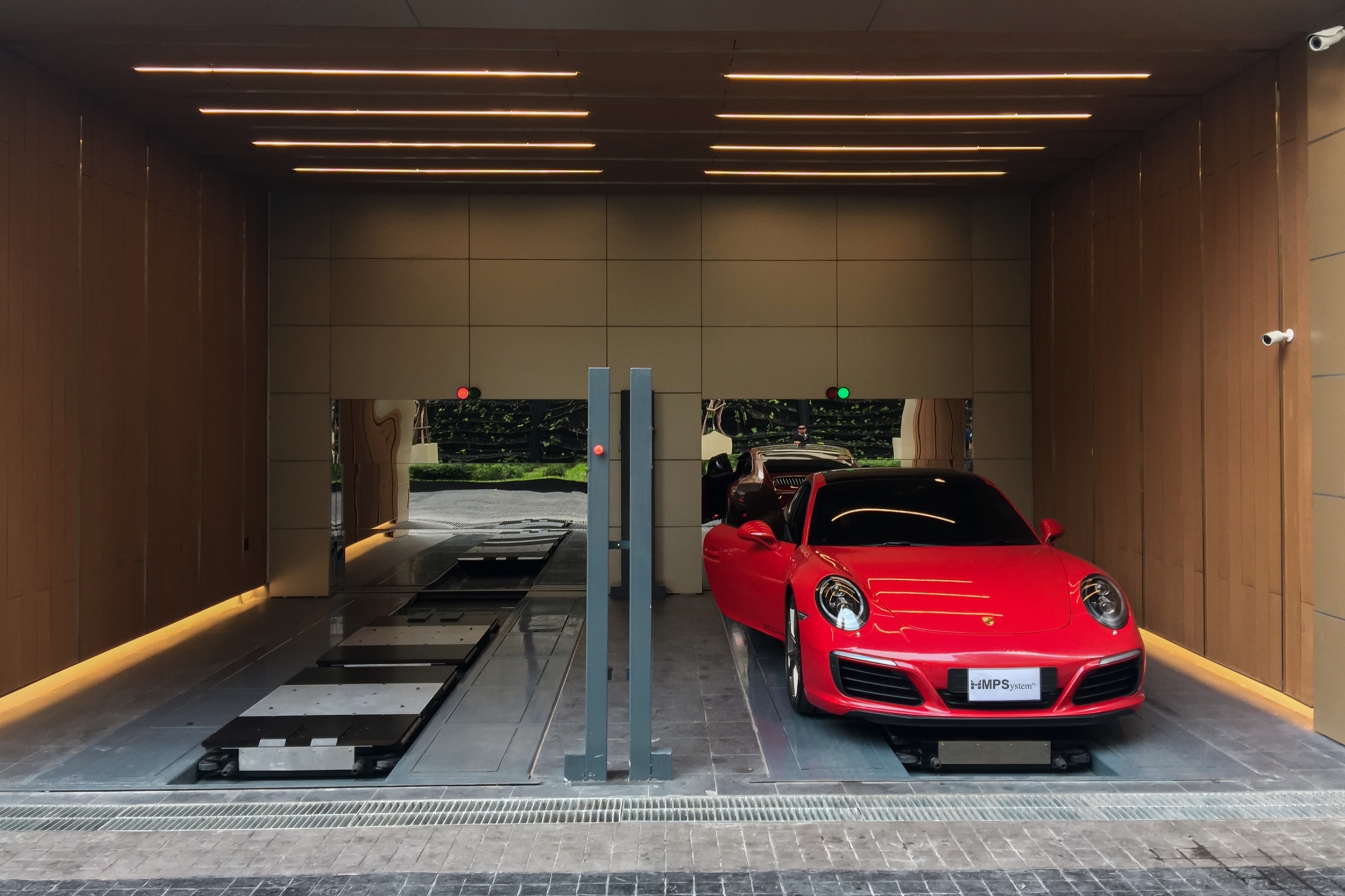 Parking Systems in Hyde Sukhumvit 11