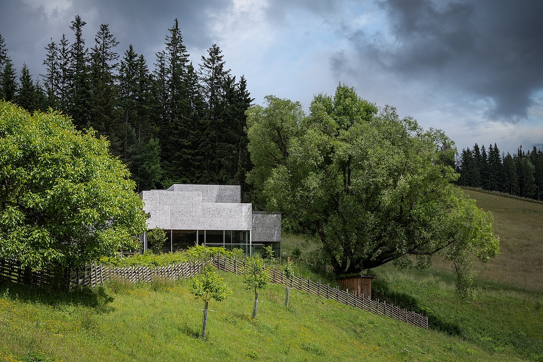 Stabilized Aluminum Foam in Steirereck Restaurant