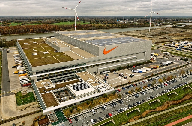 Roofing Membrane in Nike European Logistics Campus