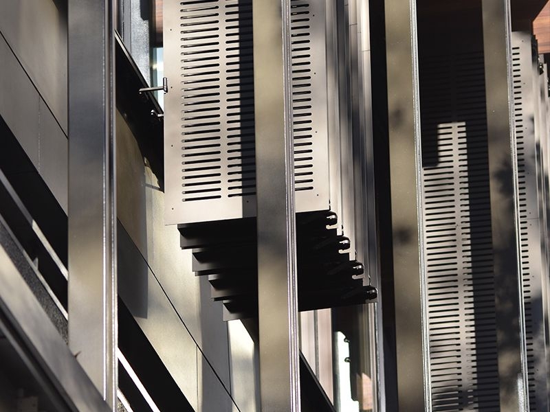 External Bi-Fold Screens