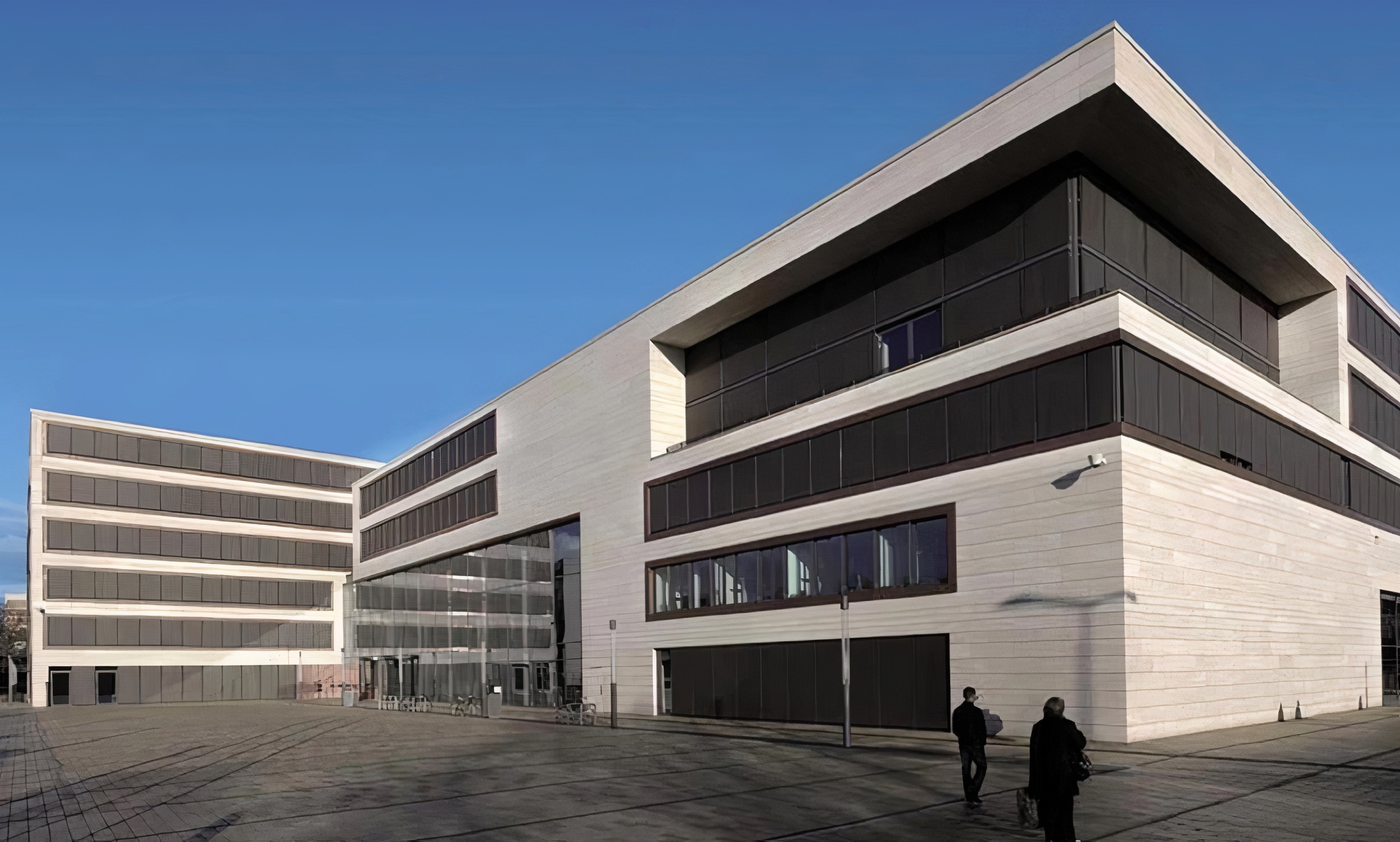 External Vertical and Zip-guided Blinds