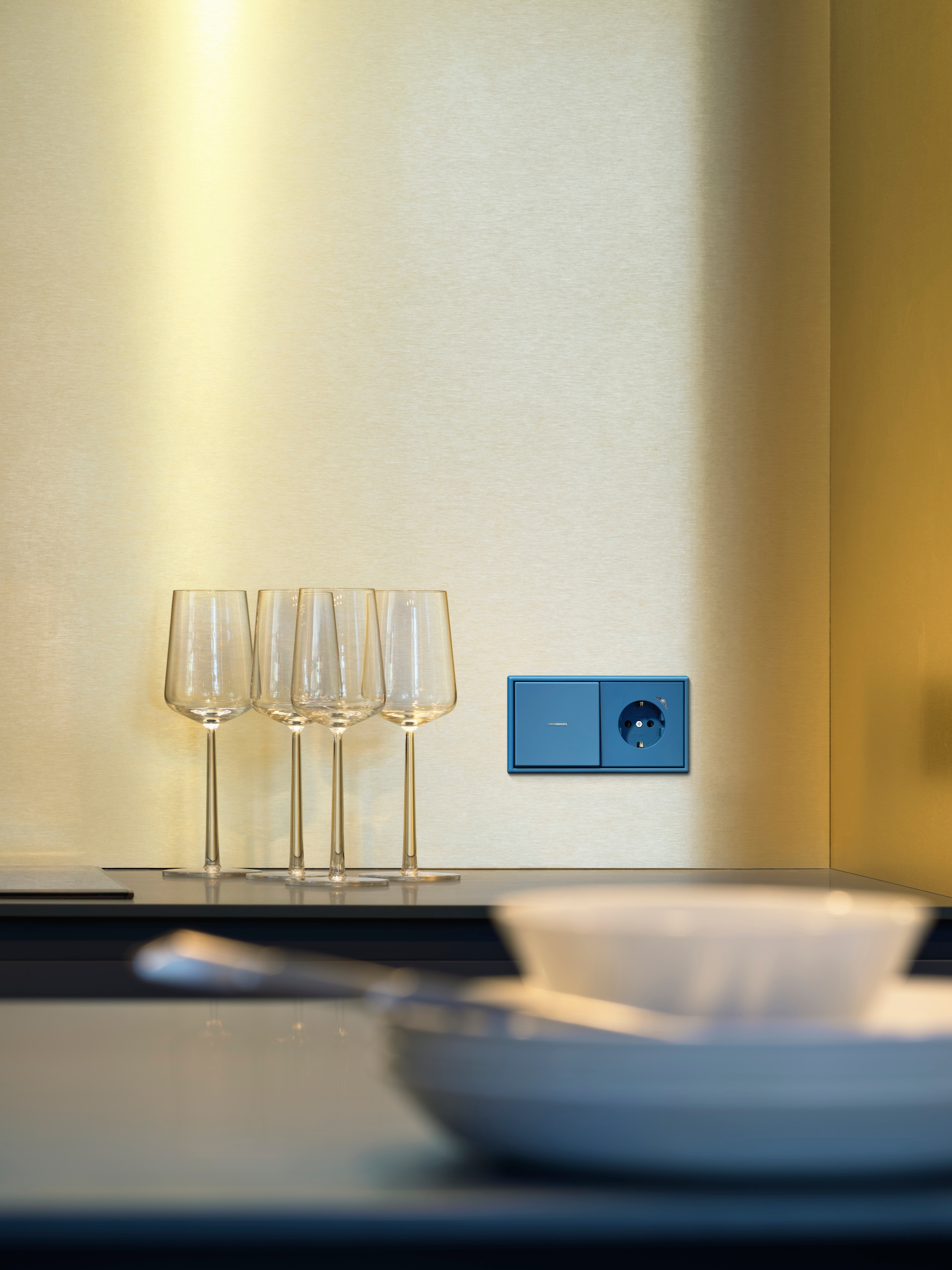 Smart Sockets - JUNG HOME SCHUKO®