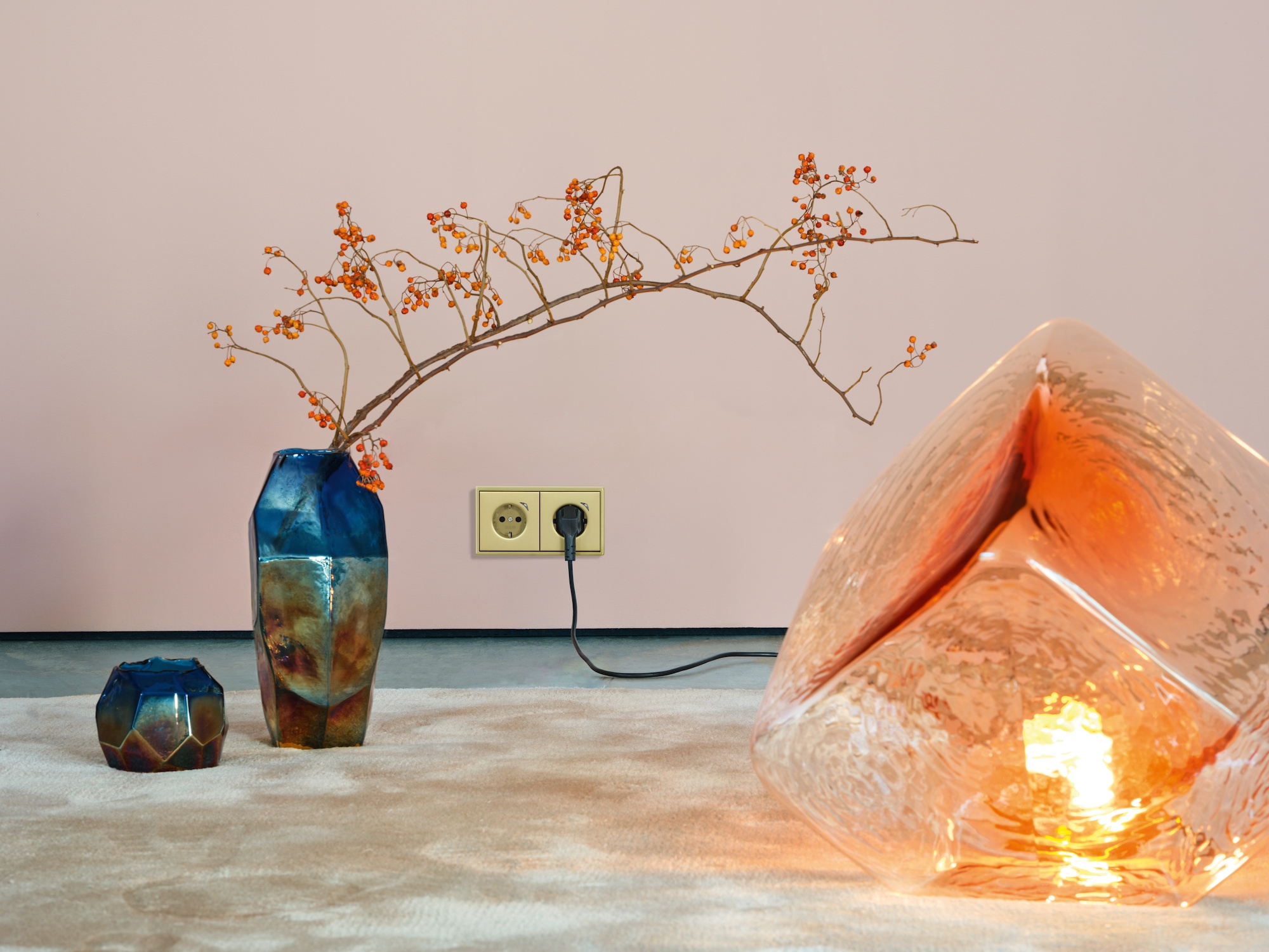 Smart Sockets - JUNG HOME SCHUKO®