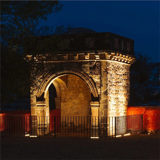 Aplicación de luminarias de piso EP-9W, YS305D, EG-BP-BD