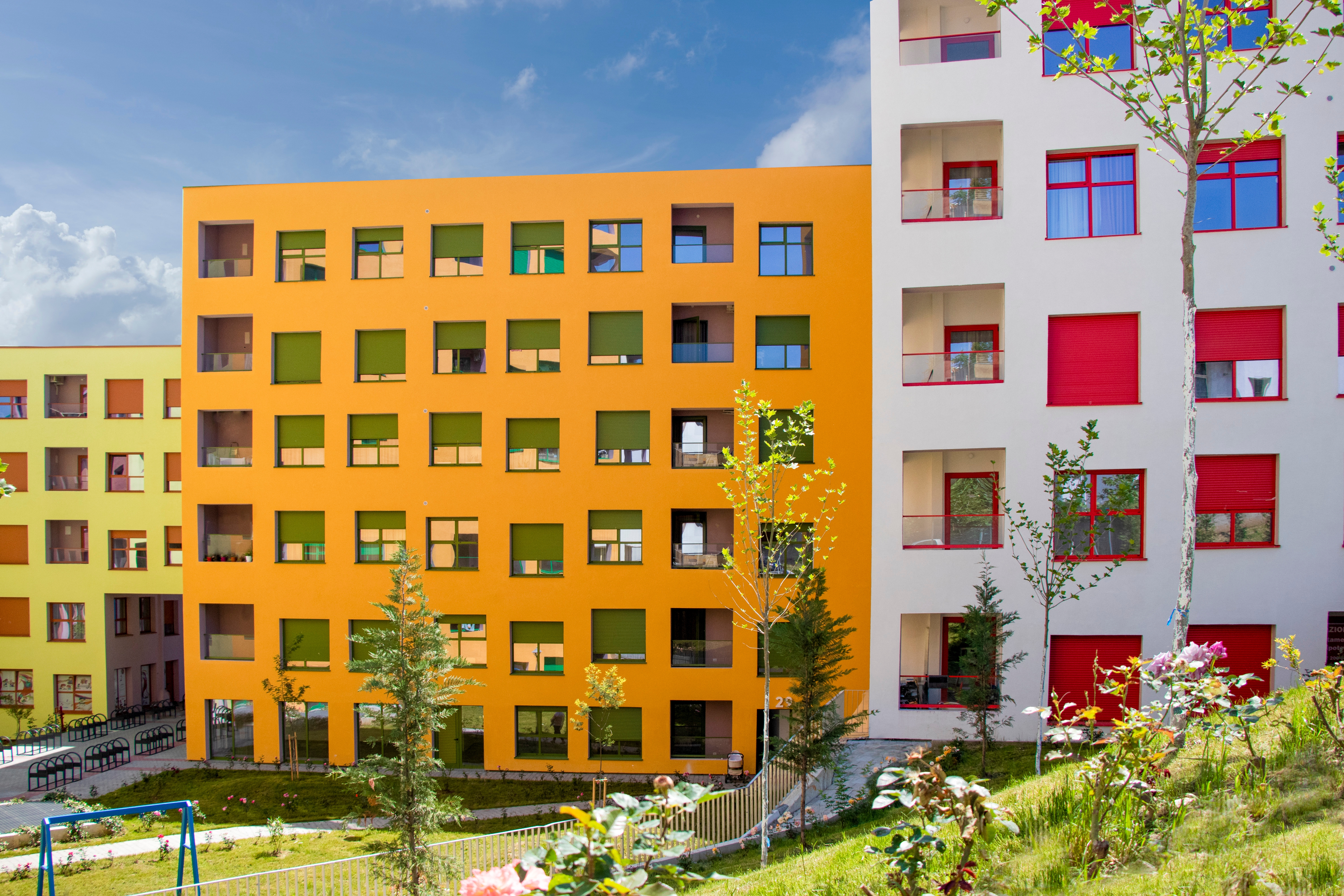 Tintable Render - Stucasol