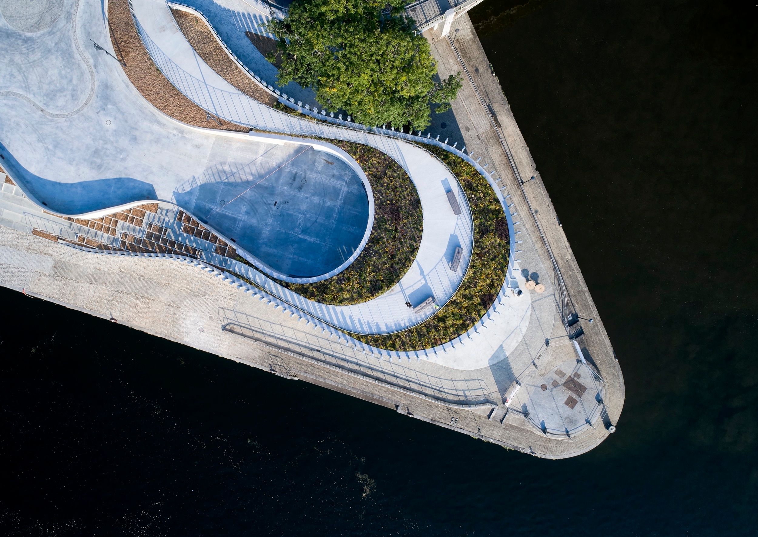 EPDM Roofing Membrane Used on La Confluence
