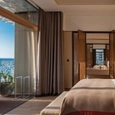 Frameless Windows & Doors in Hotel & Resort