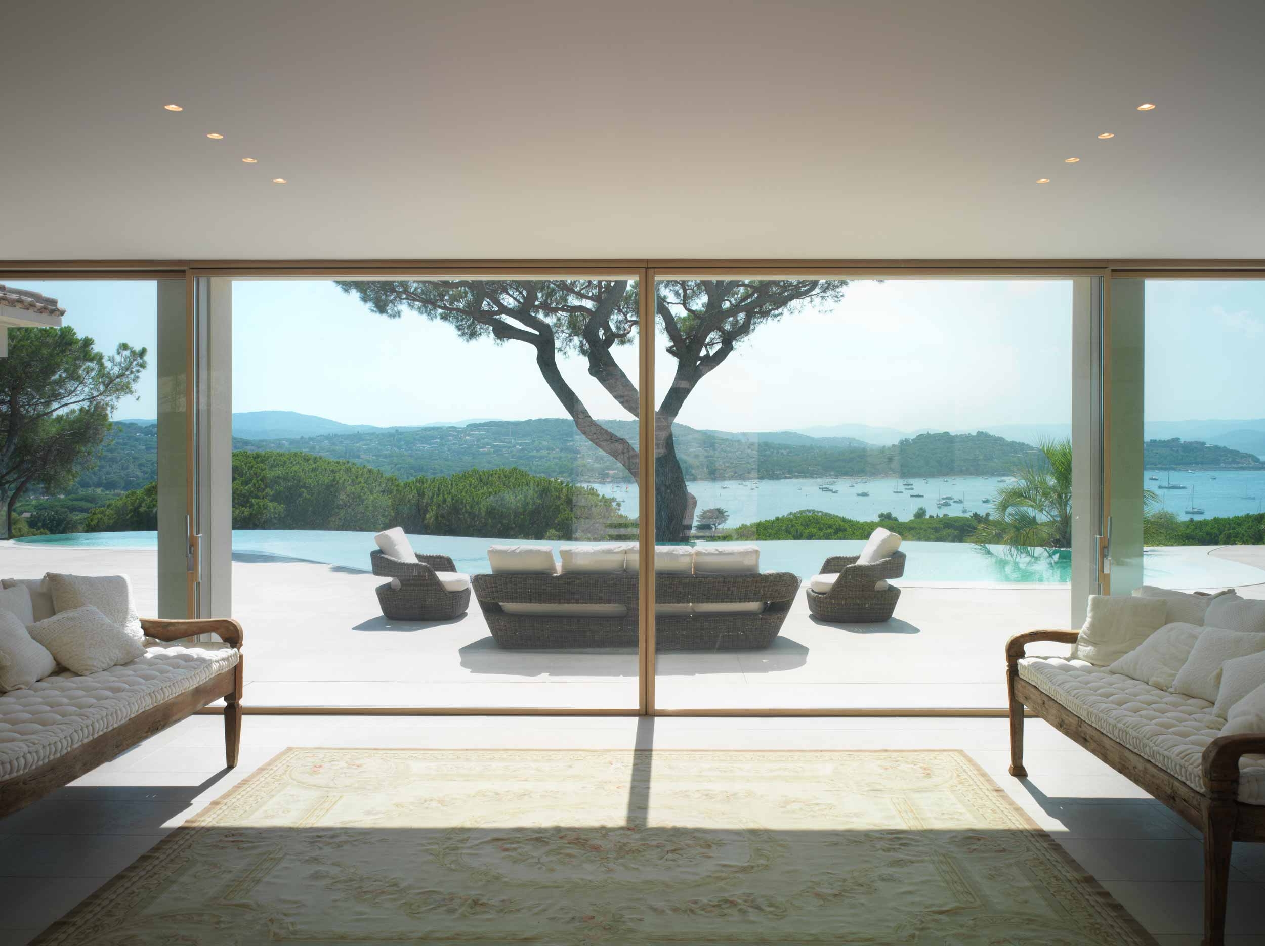 Lift & Slide Frameless Windows & Doors in a Villa