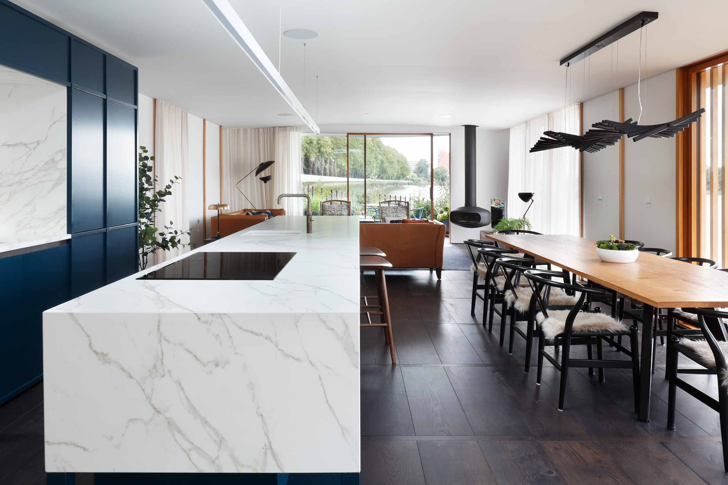 Lift & Slide Frameless Windows in Floating Villa