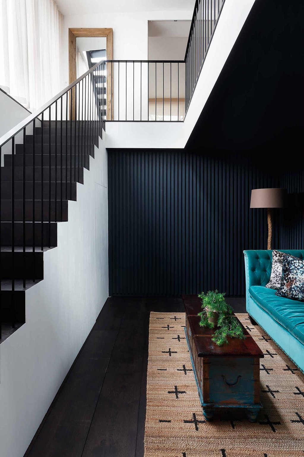 Lift & Slide Frameless Windows in Floating Villa