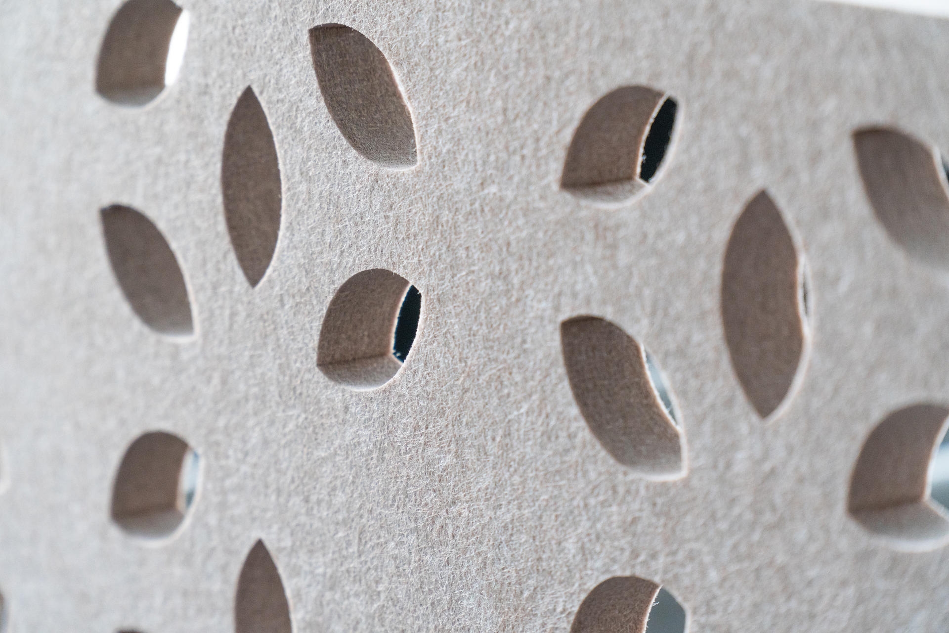 Standing Acoustic Partition - Asto