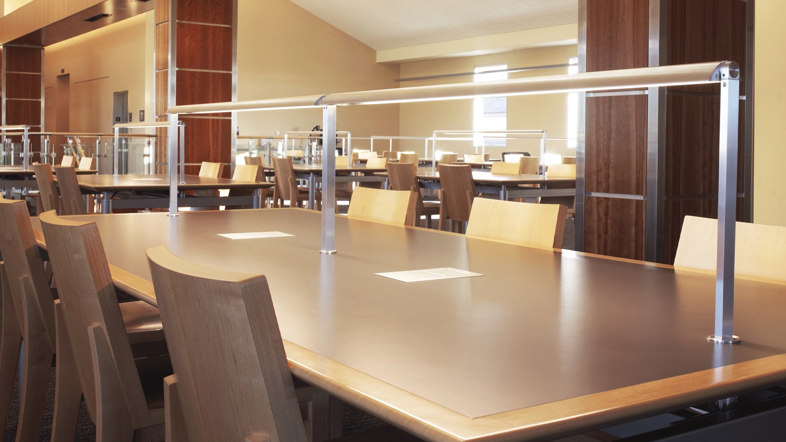 Table Arm Lighting Systems - RaceRail | 107