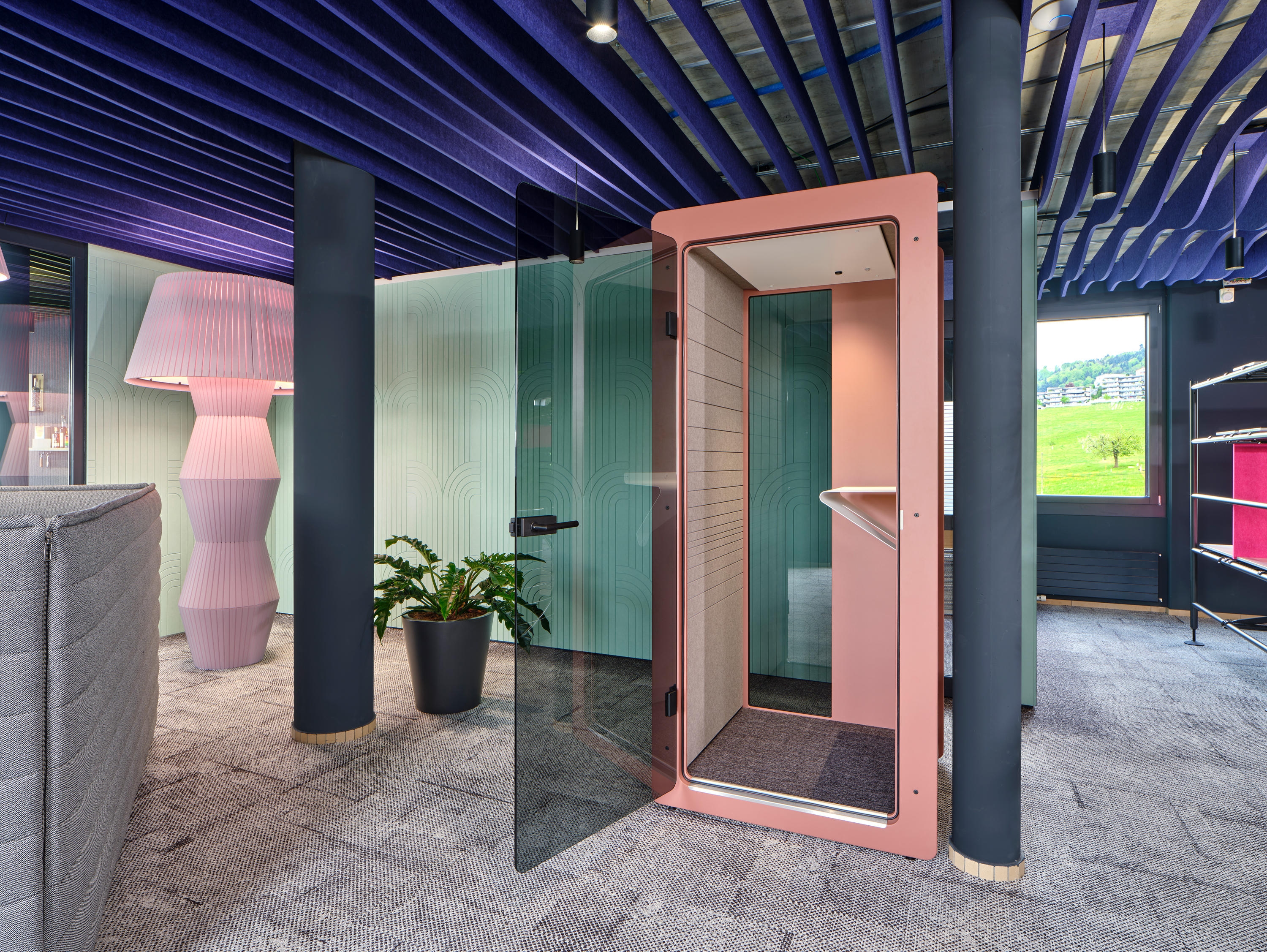 Isolation Pods - Chatpod 185