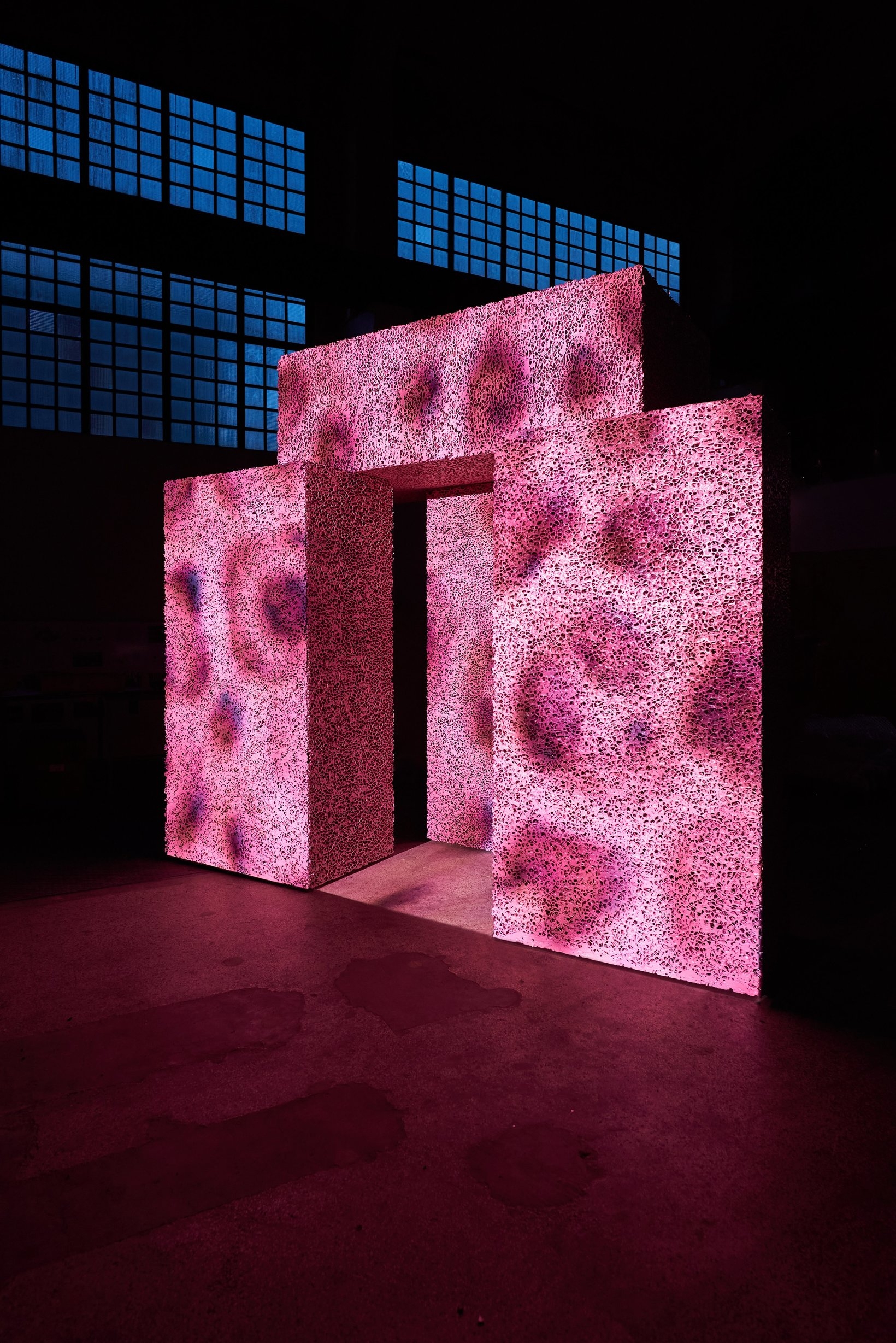 Stabilized Aluminum Foam in Dive-In Theatre