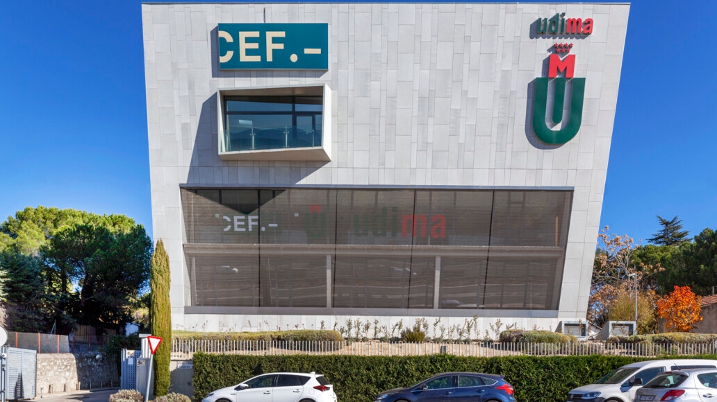 Architectural Wire Mesh Model at UDIMA University