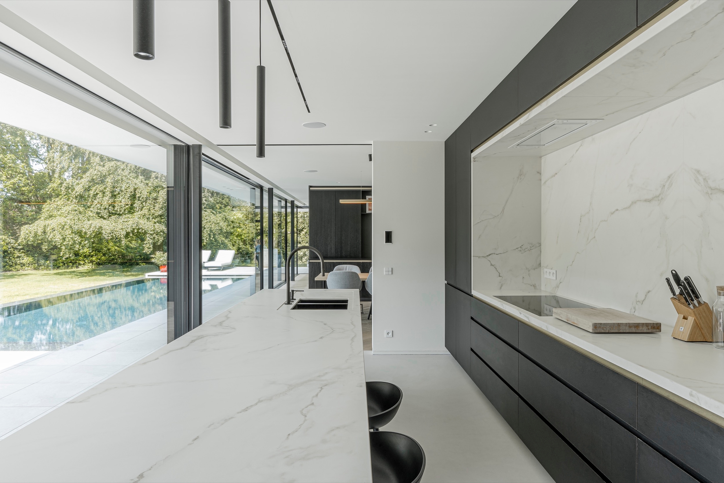 Smart Devices in Zwijaarde Belgian Residence