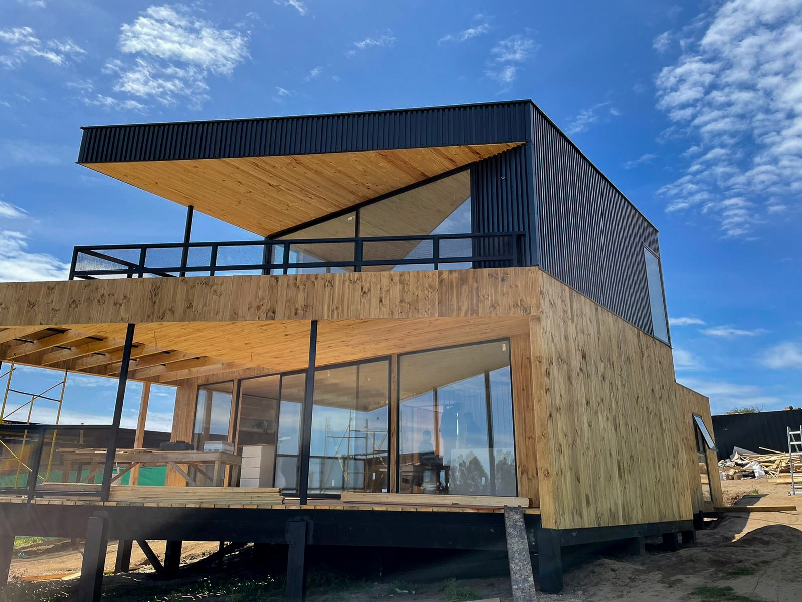 Revestimiento metálico - Panel Cuadroforma