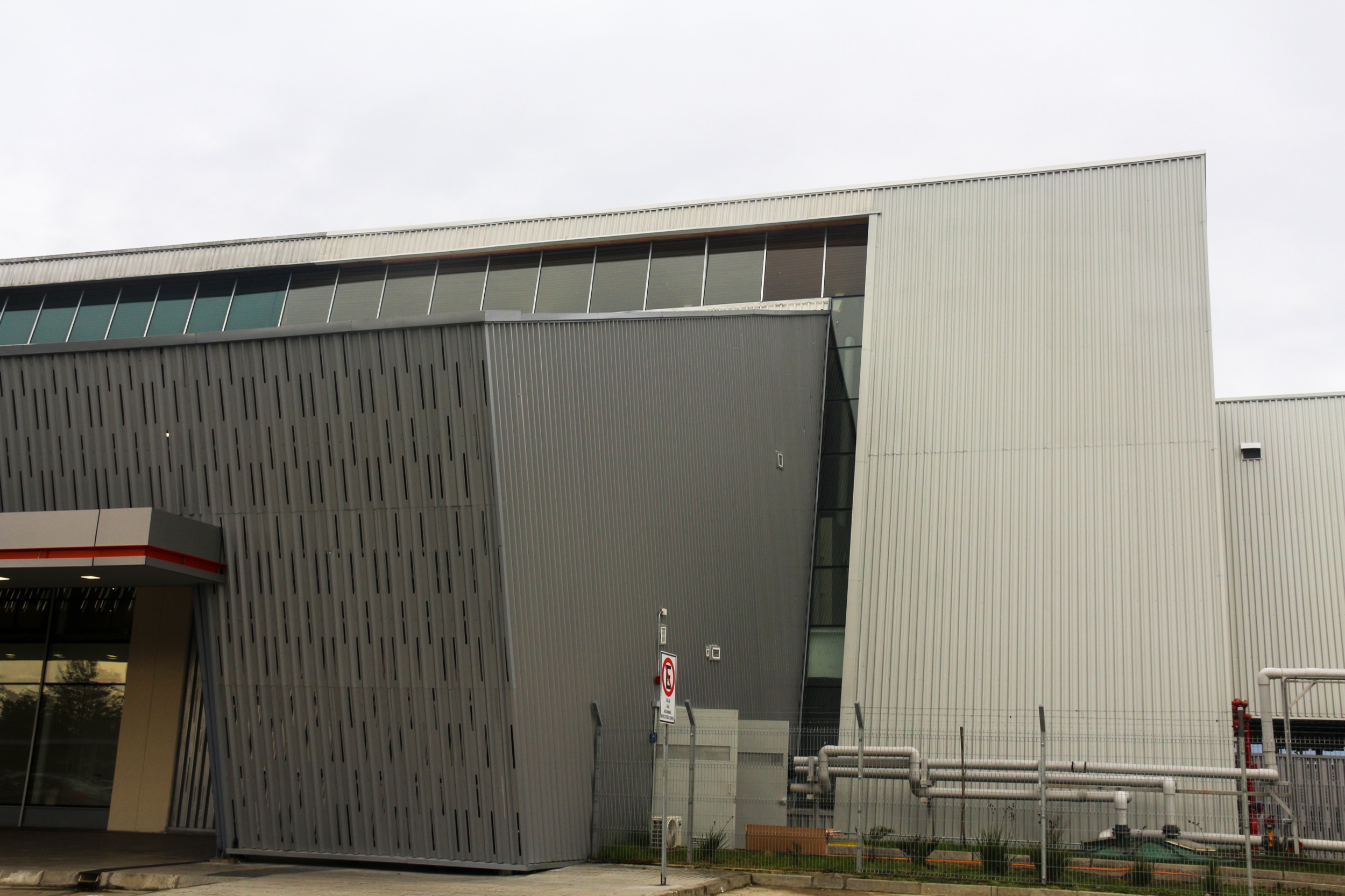 Revestimiento metálico - Paneles trapezoidales PT