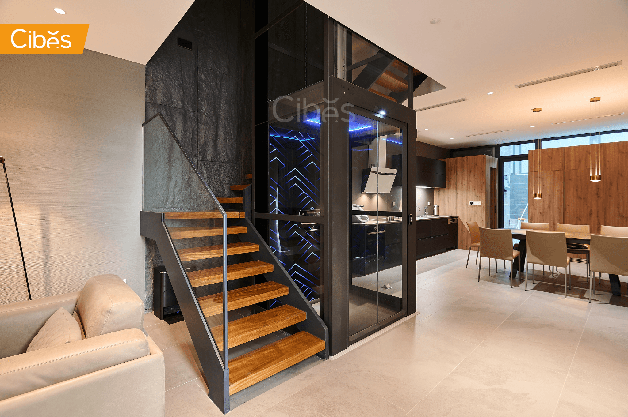 Glass Cabin Lift In Modern Style Home