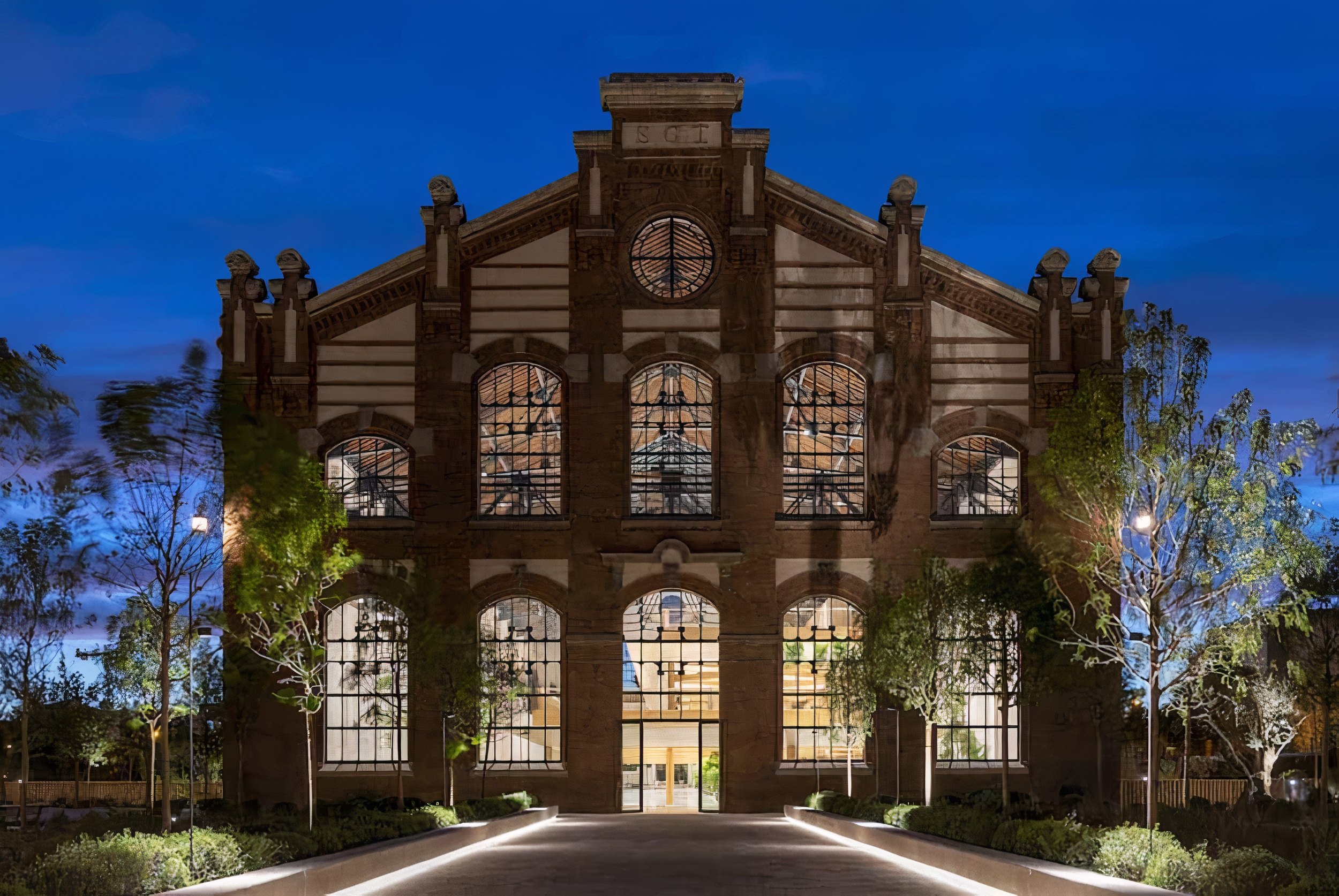 Laminated Beams in Acciona Ombú Campus