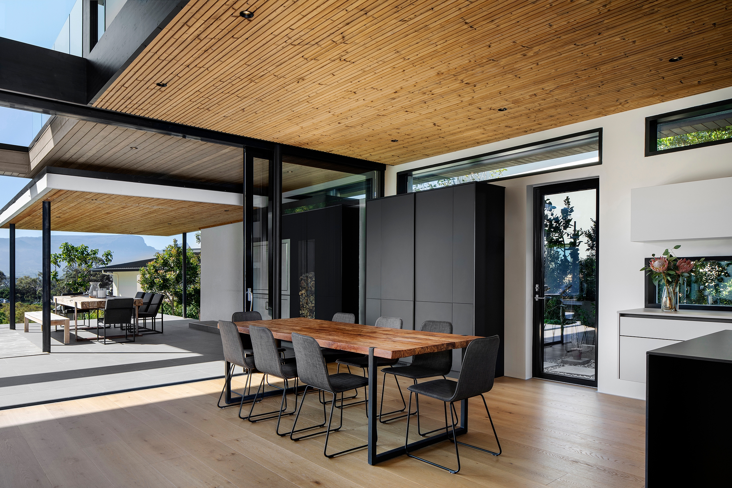 Perfiles 3D en madera termotratada Thermowood