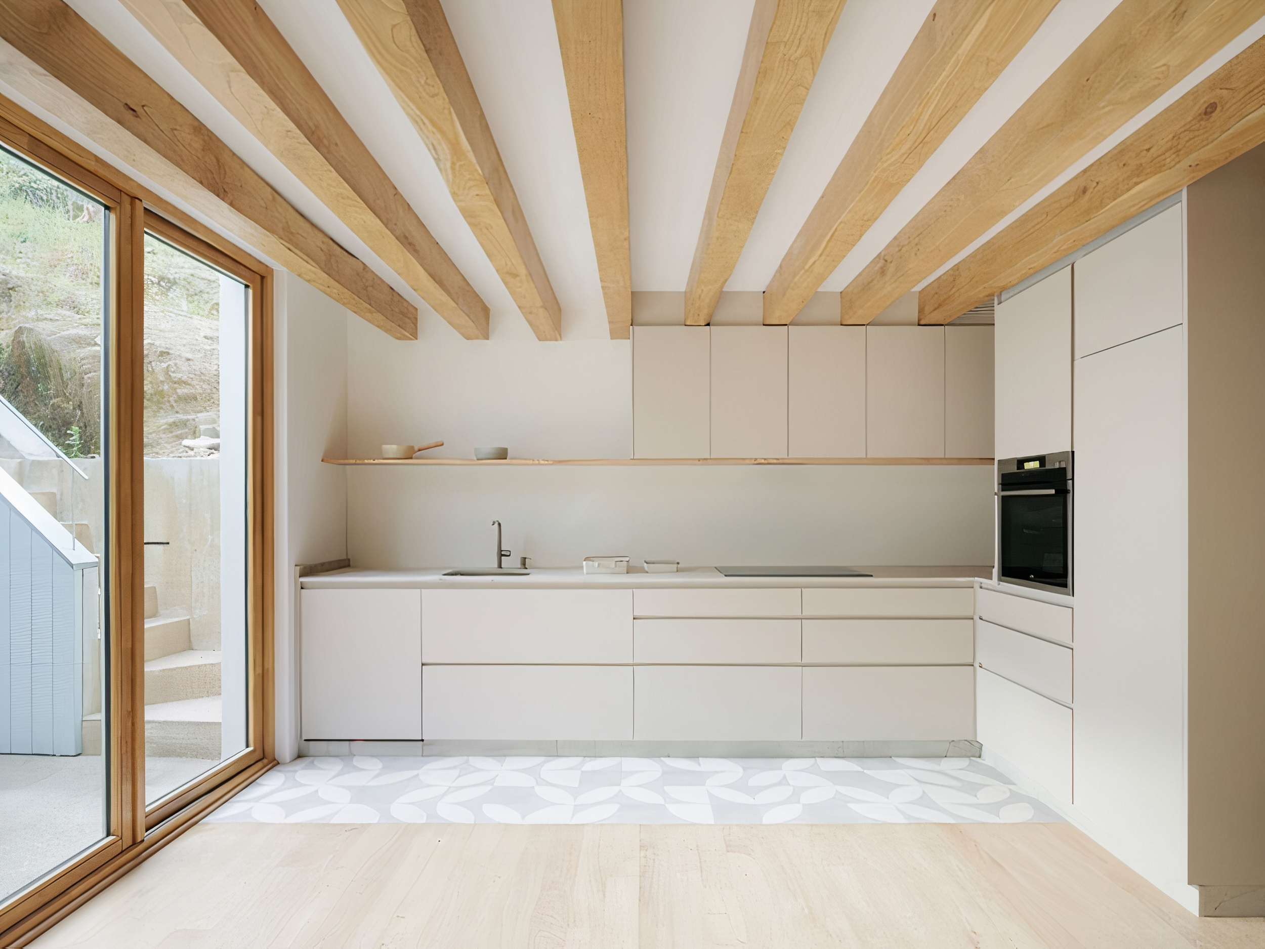 Laminated Scantlings in Private House