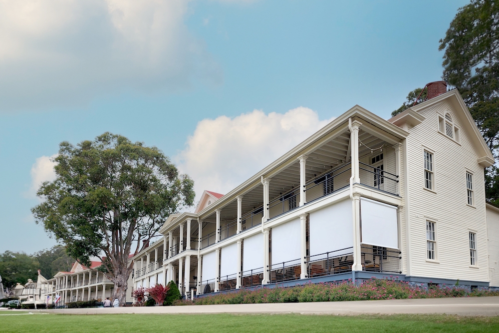 Exterior Box Roller Shades at Veranda Sun