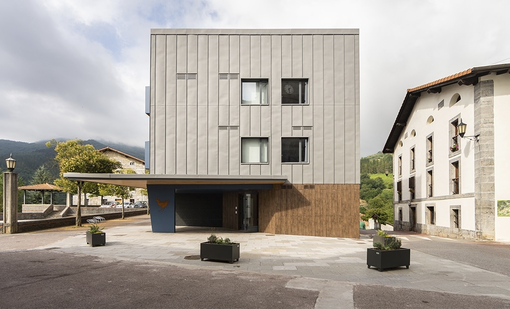 Cross Laminated Timber in School Project