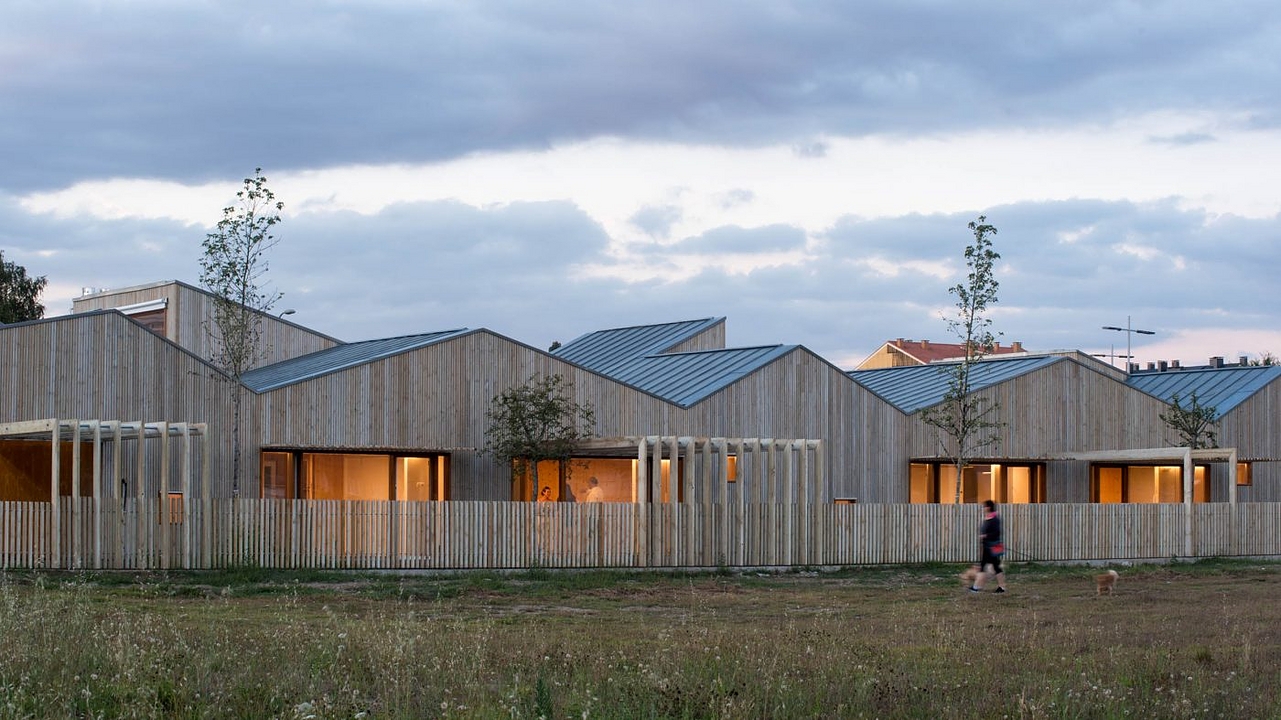 Custom Wooden Structure in Primary School