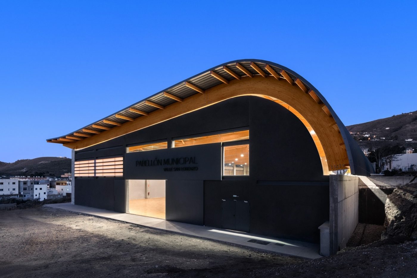 Laminated Timber Beam Structure in Sports Center