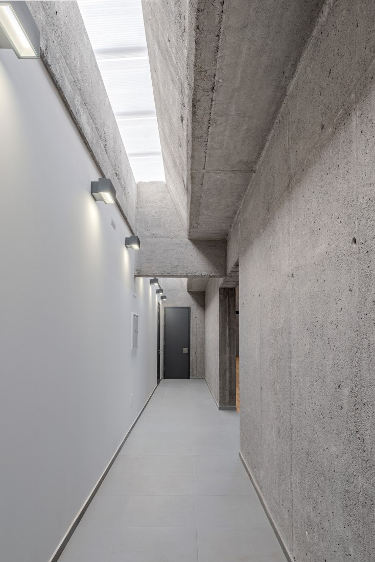 Laminated Timber Beam Structure in Sports Center