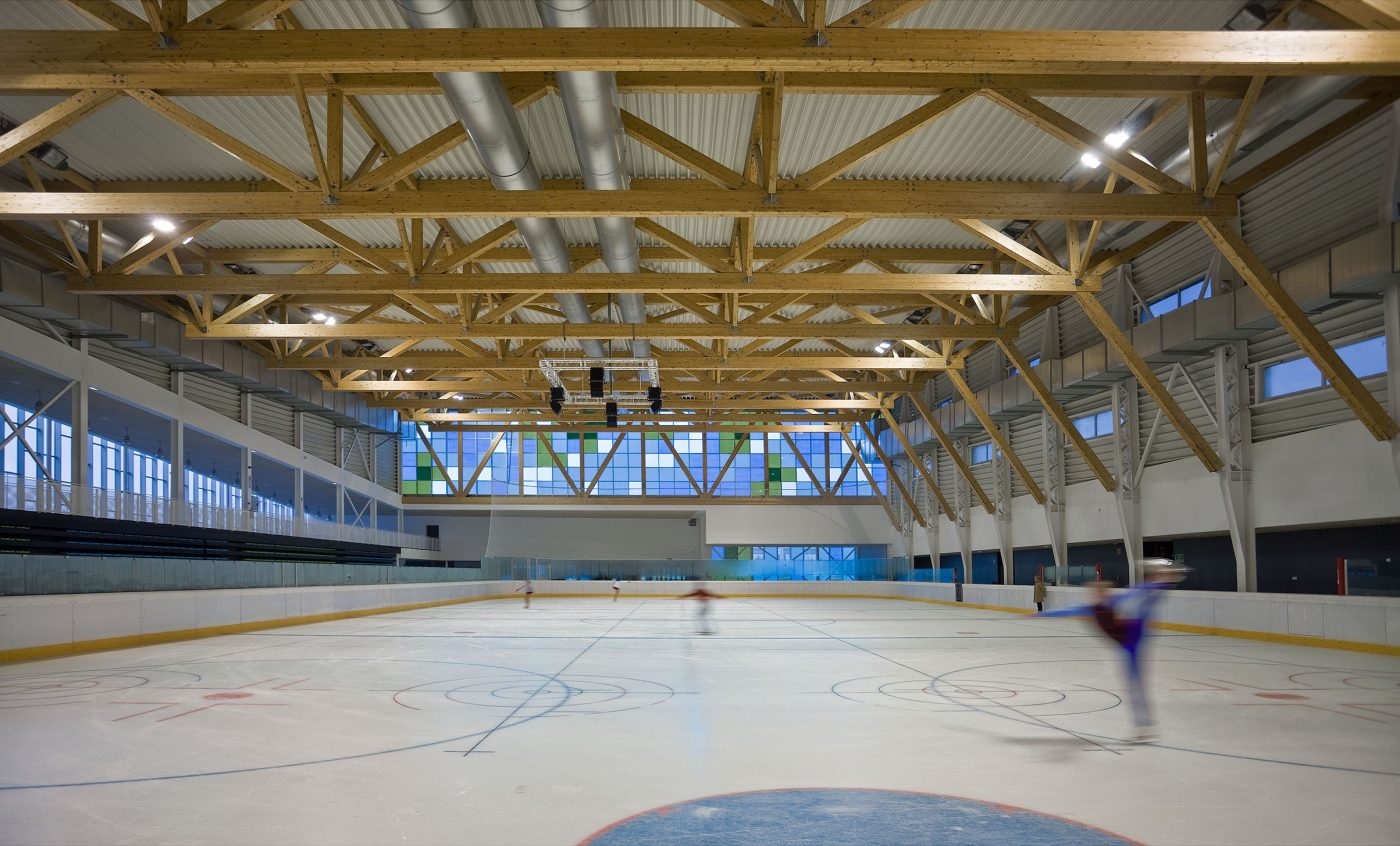 Glue Laminated Timber in Sports Facility