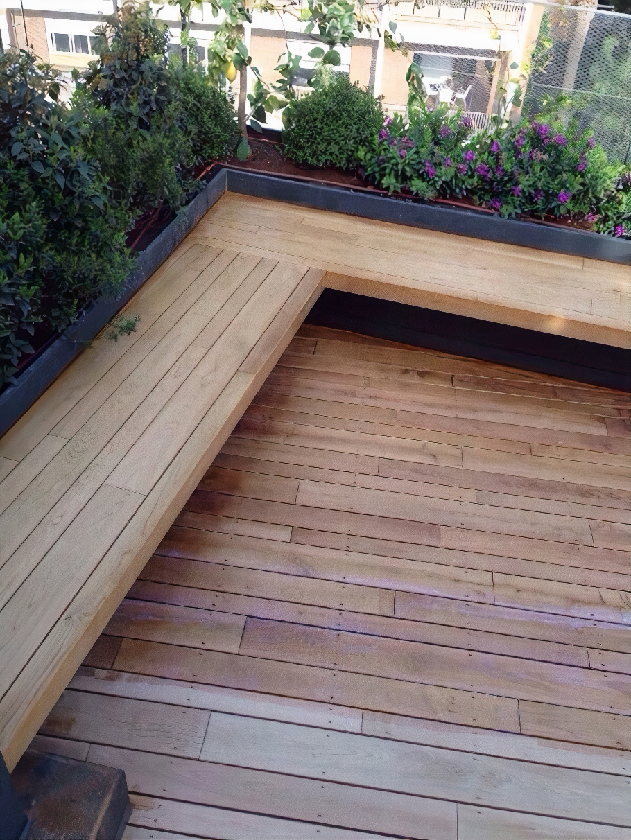 Outdoor Decking - Wood Flooring
